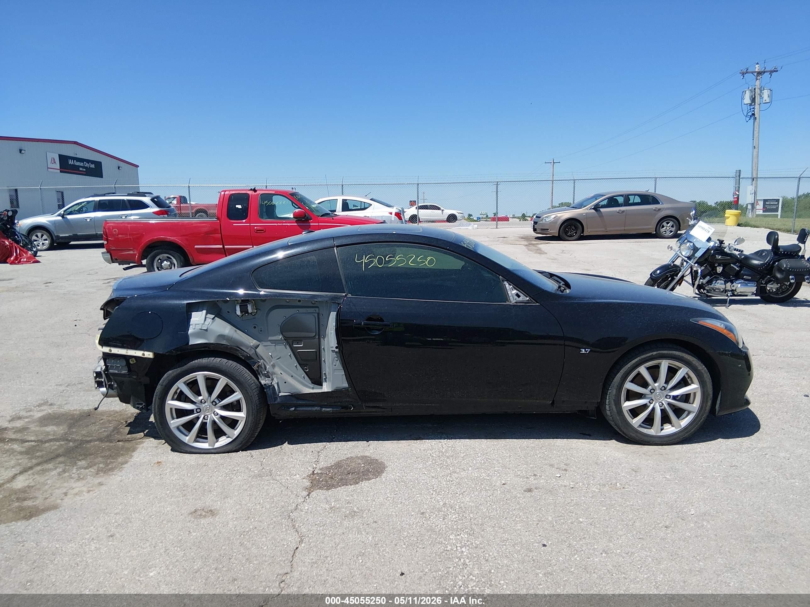2015 Infiniti Q60   Black vin: JN1CV6ELXFM890712