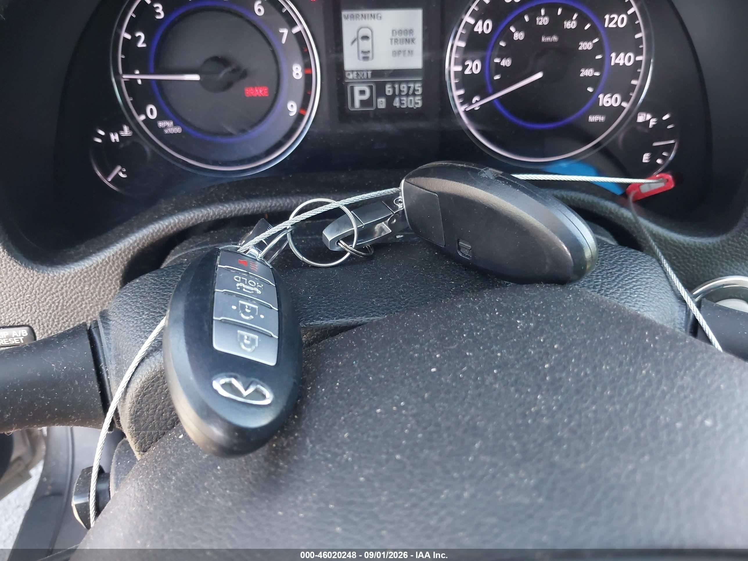 2010 Infiniti G37   Серый vin: JN1CV6FE0AM350648