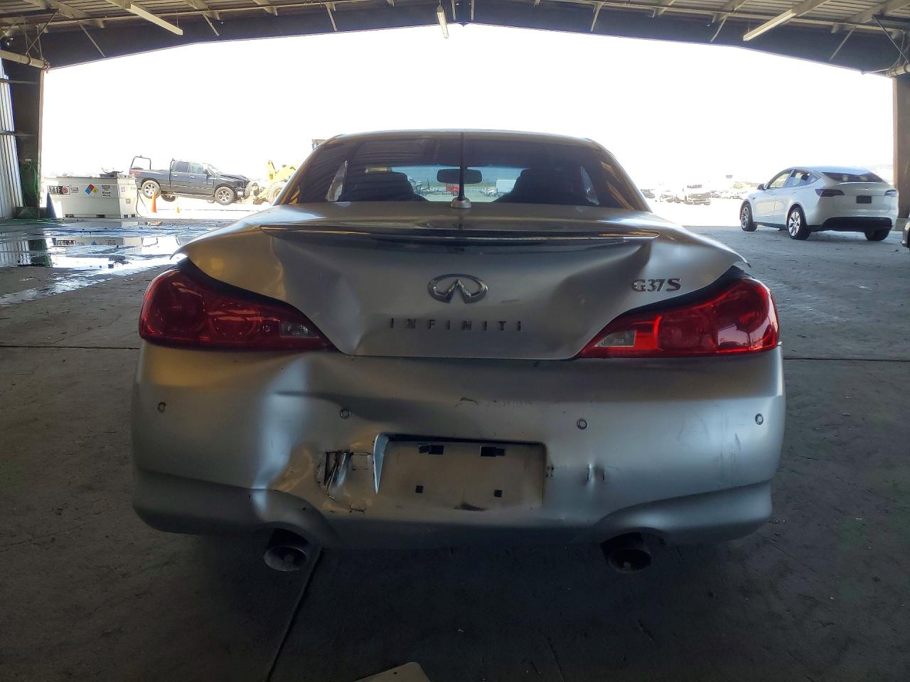 2010 Infiniti G37 Convertible Base Silver vin: JN1CV6FE1AM350898