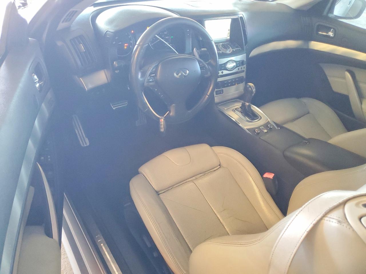 2010 Infiniti G37 Convertible Base Silver vin: JN1CV6FE1AM350898