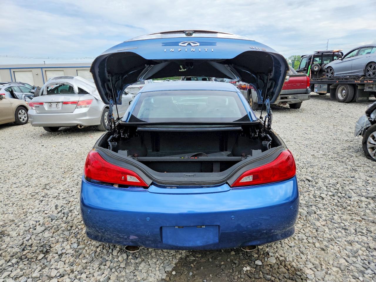 2011 Infiniti G37 Convertible Base Blue vin: JN1CV6FE1BM950841