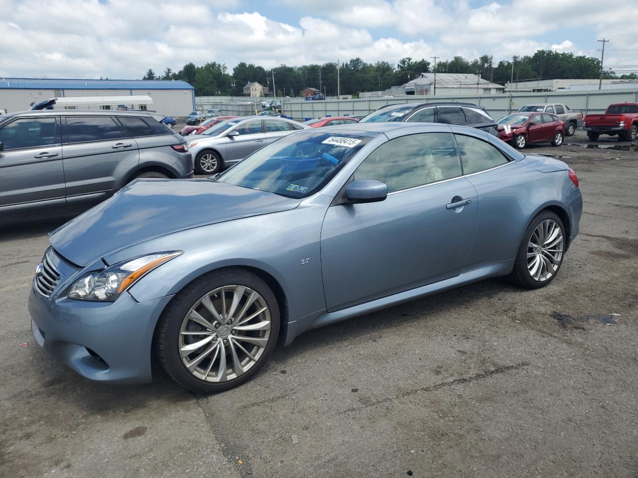 JN1CV6FE1FM810388