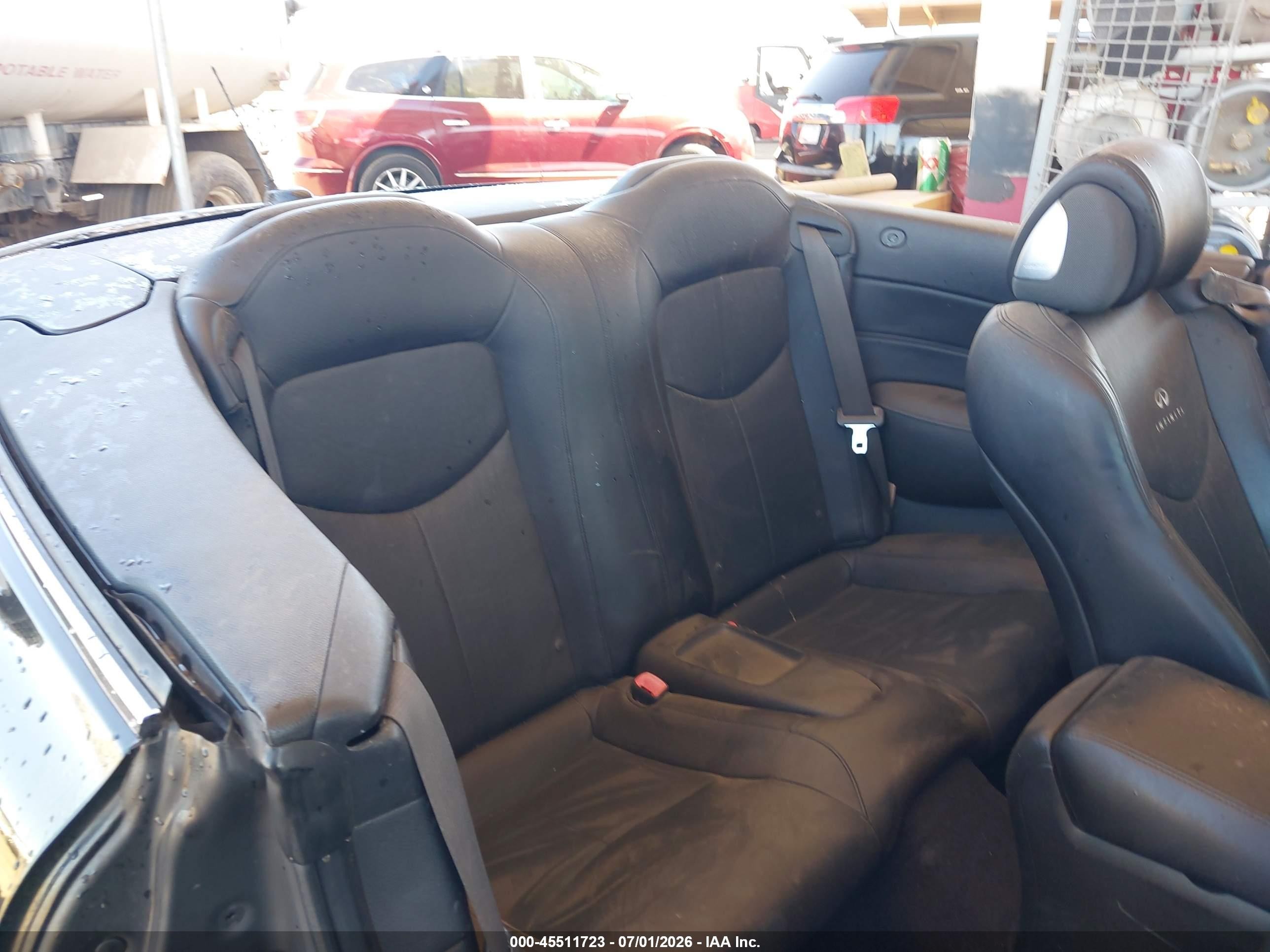 2010 Infiniti G37   Black vin: JN1CV6FE2AM351994