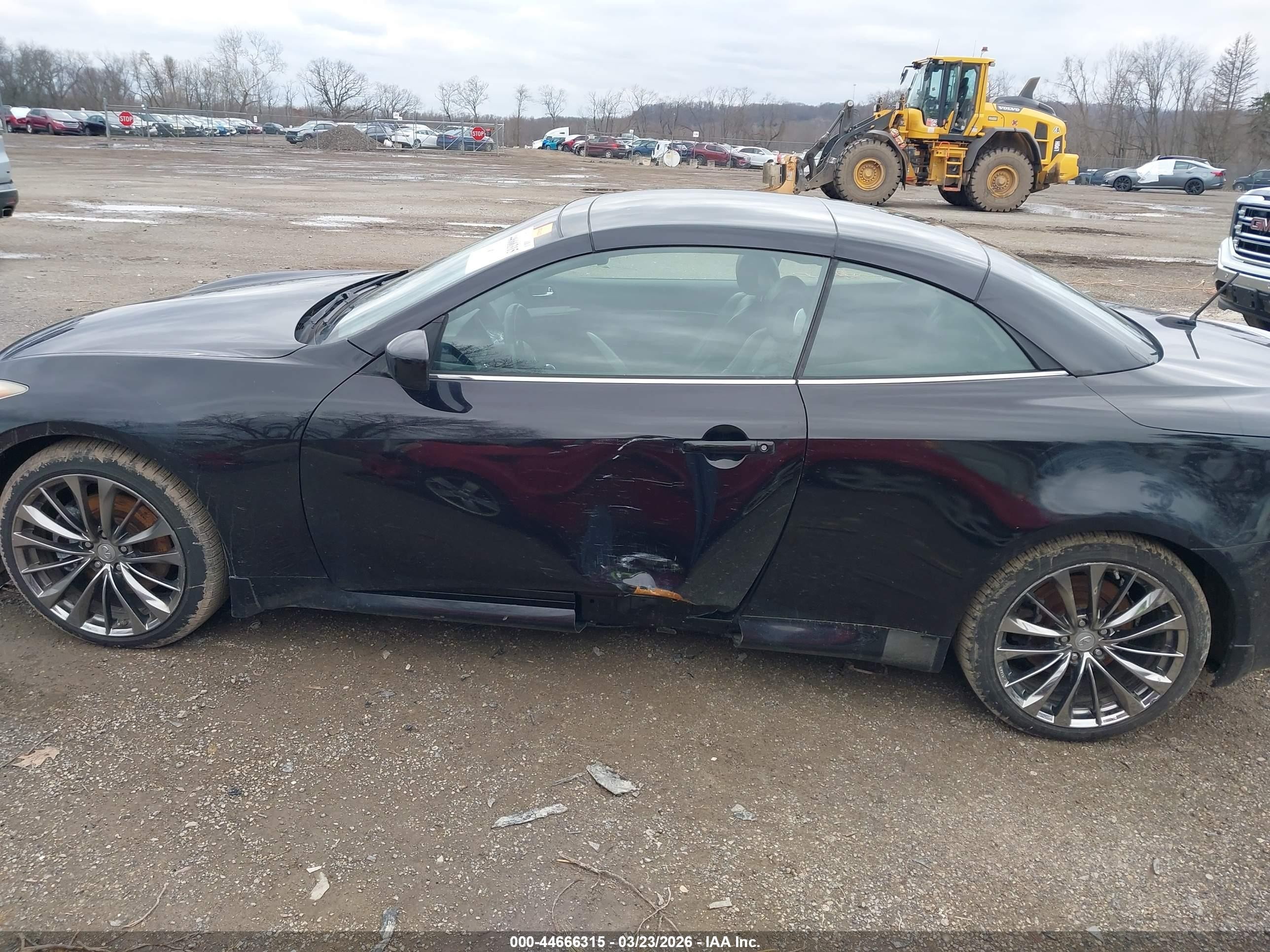 2011 Infiniti G37   Black vin: JN1CV6FE2BM952825