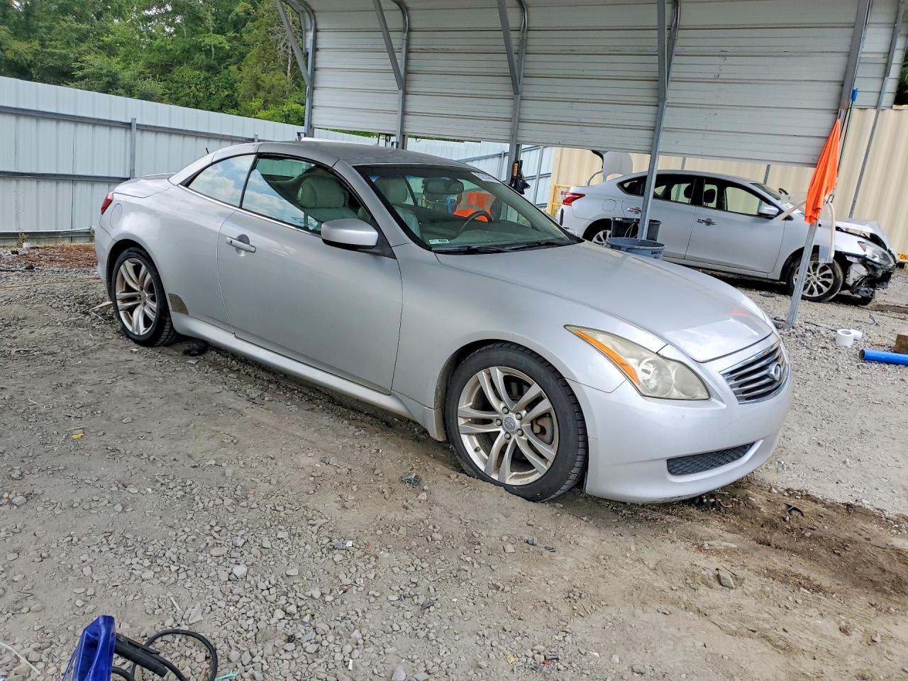 2010 Infiniti G37 Convertible Base Silver vin: JN1CV6FE3AM351499