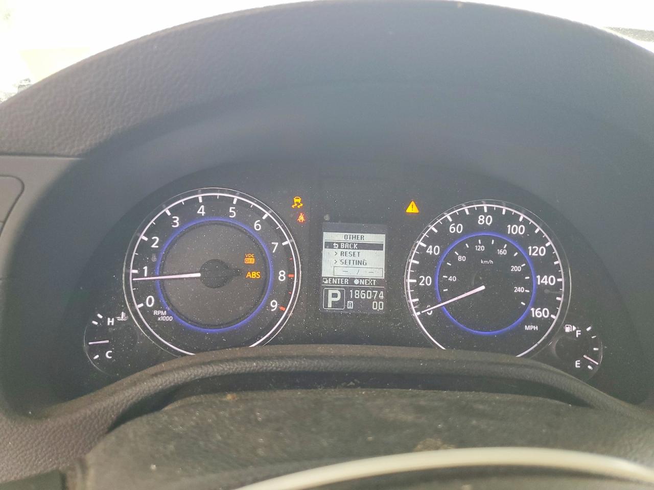 2010 Infiniti G37 Convertible Base Silver vin: JN1CV6FE3AM351499