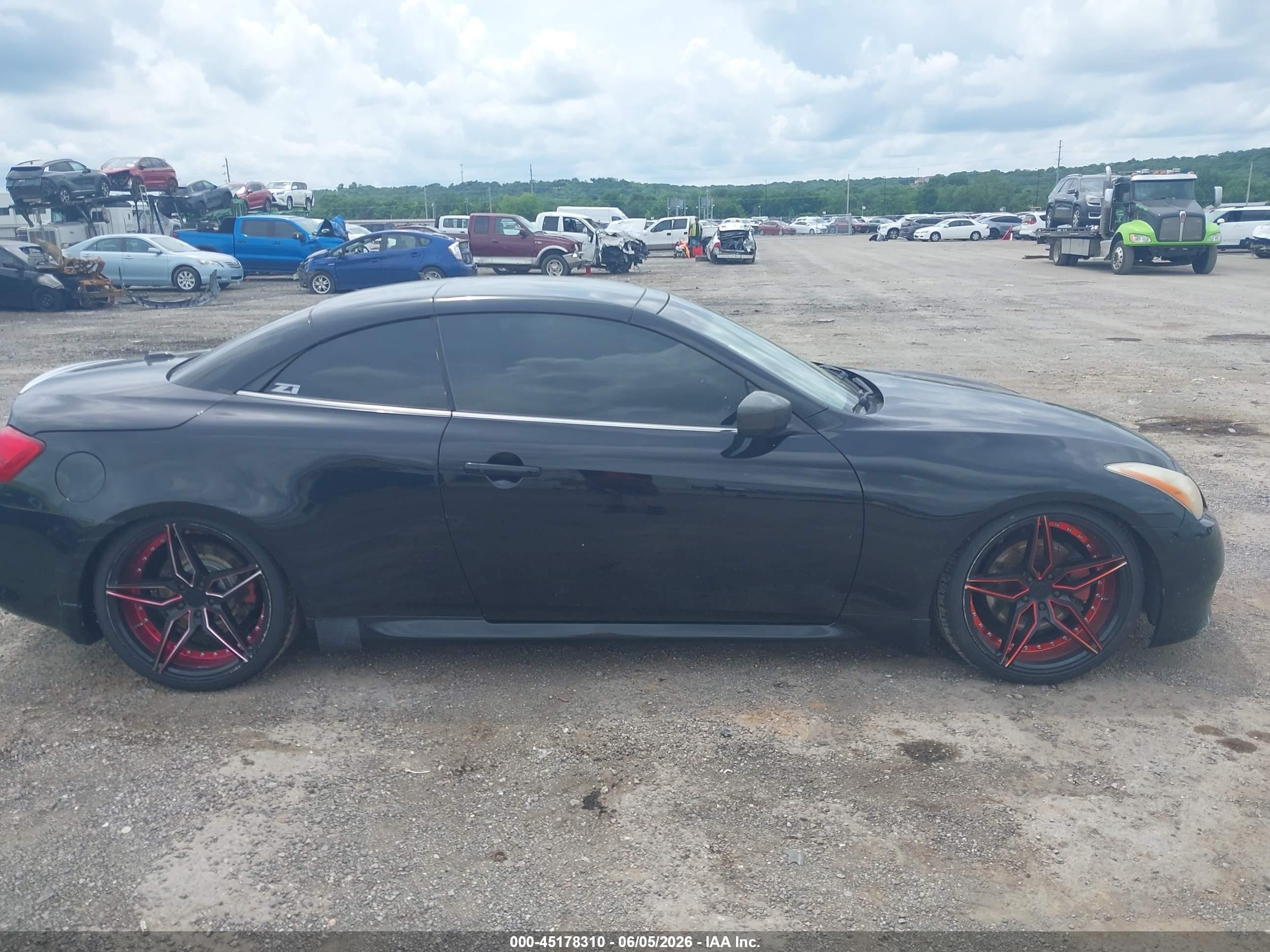 2010 Infiniti G37   Black vin: JN1CV6FE3AM354208