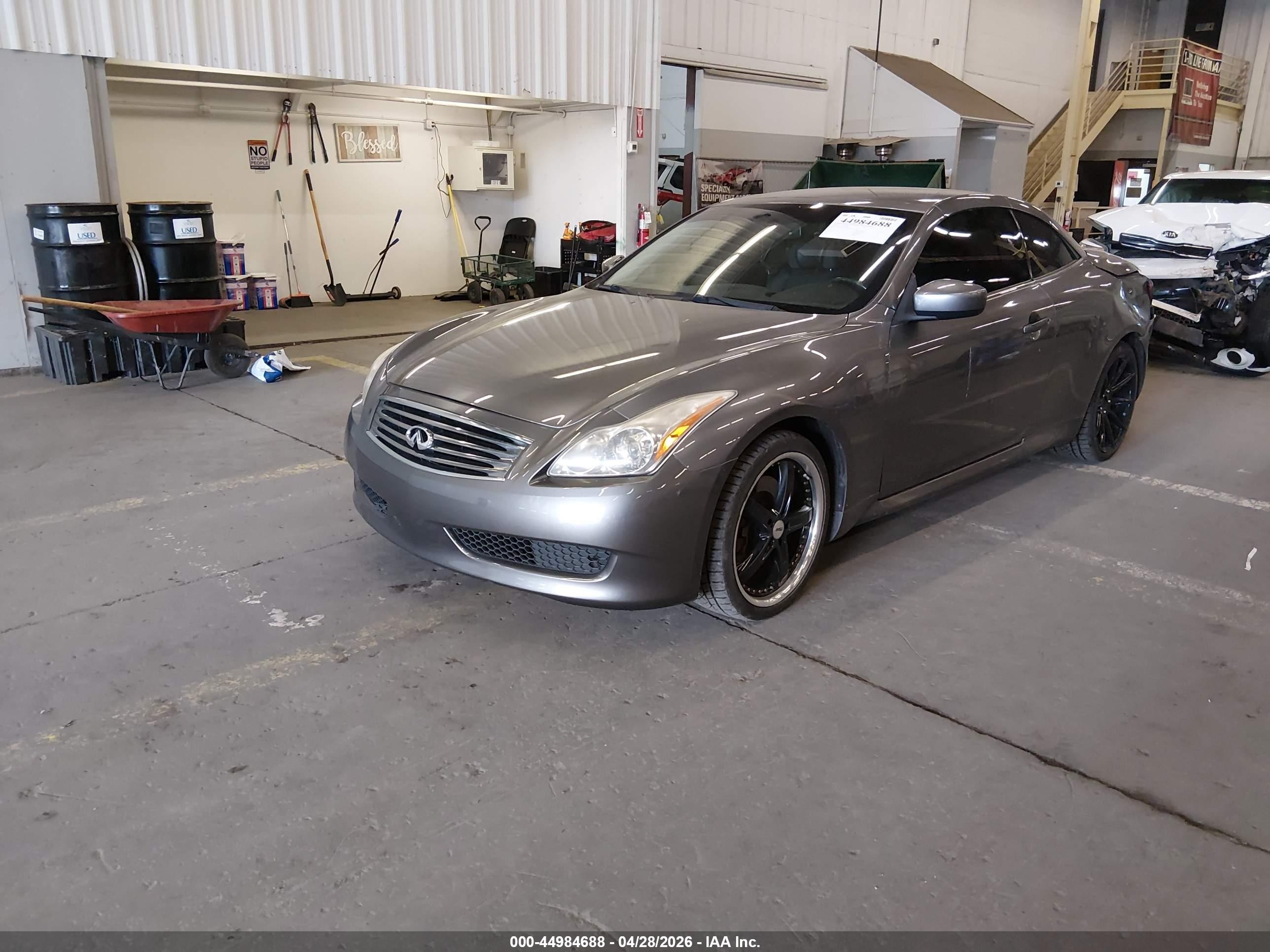 2010 Infiniti G37 Gray vin: JN1CV6FE4AM350040
