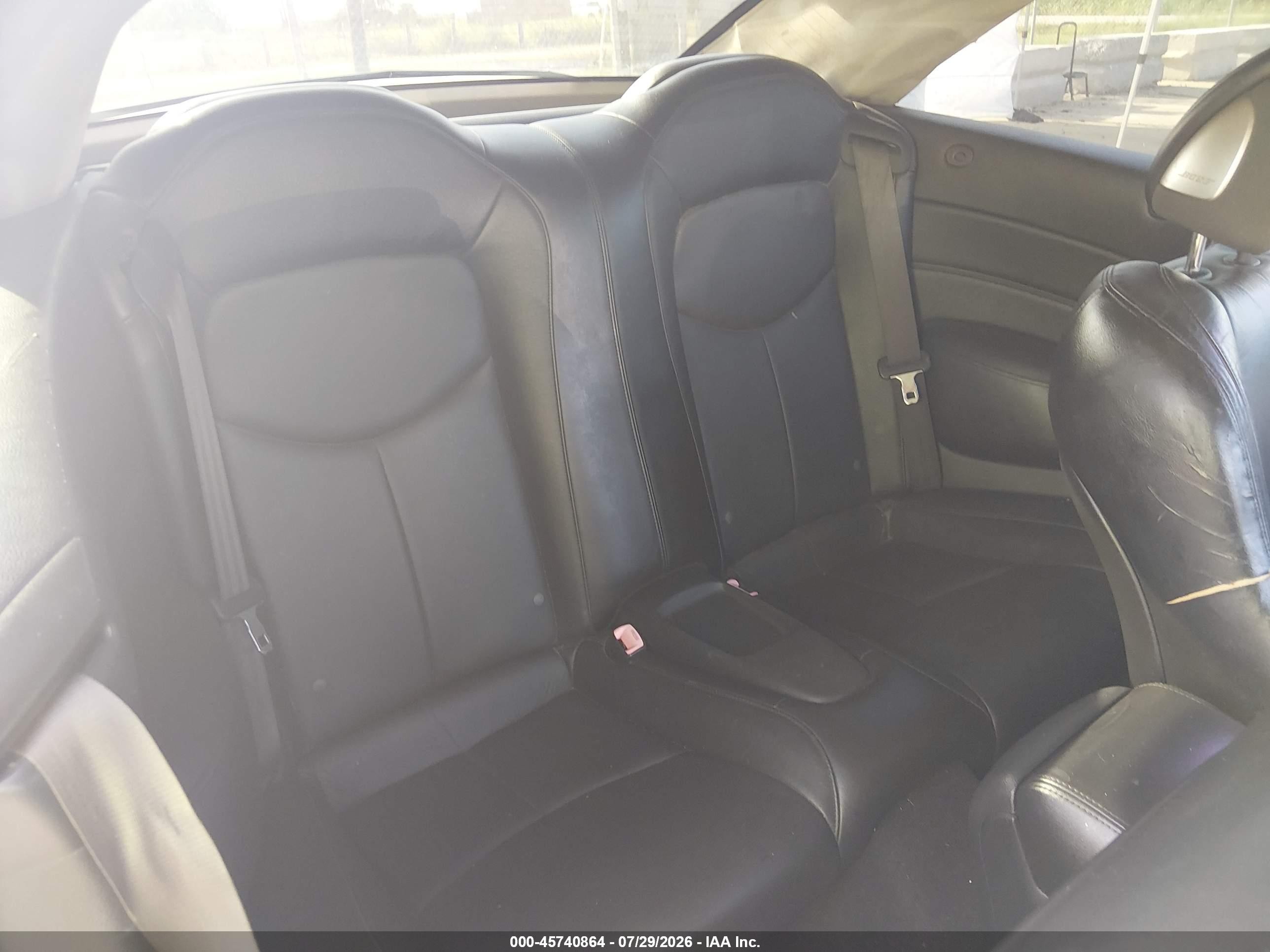 2011 Infiniti G37   Silver vin: JN1CV6FE4BM951305