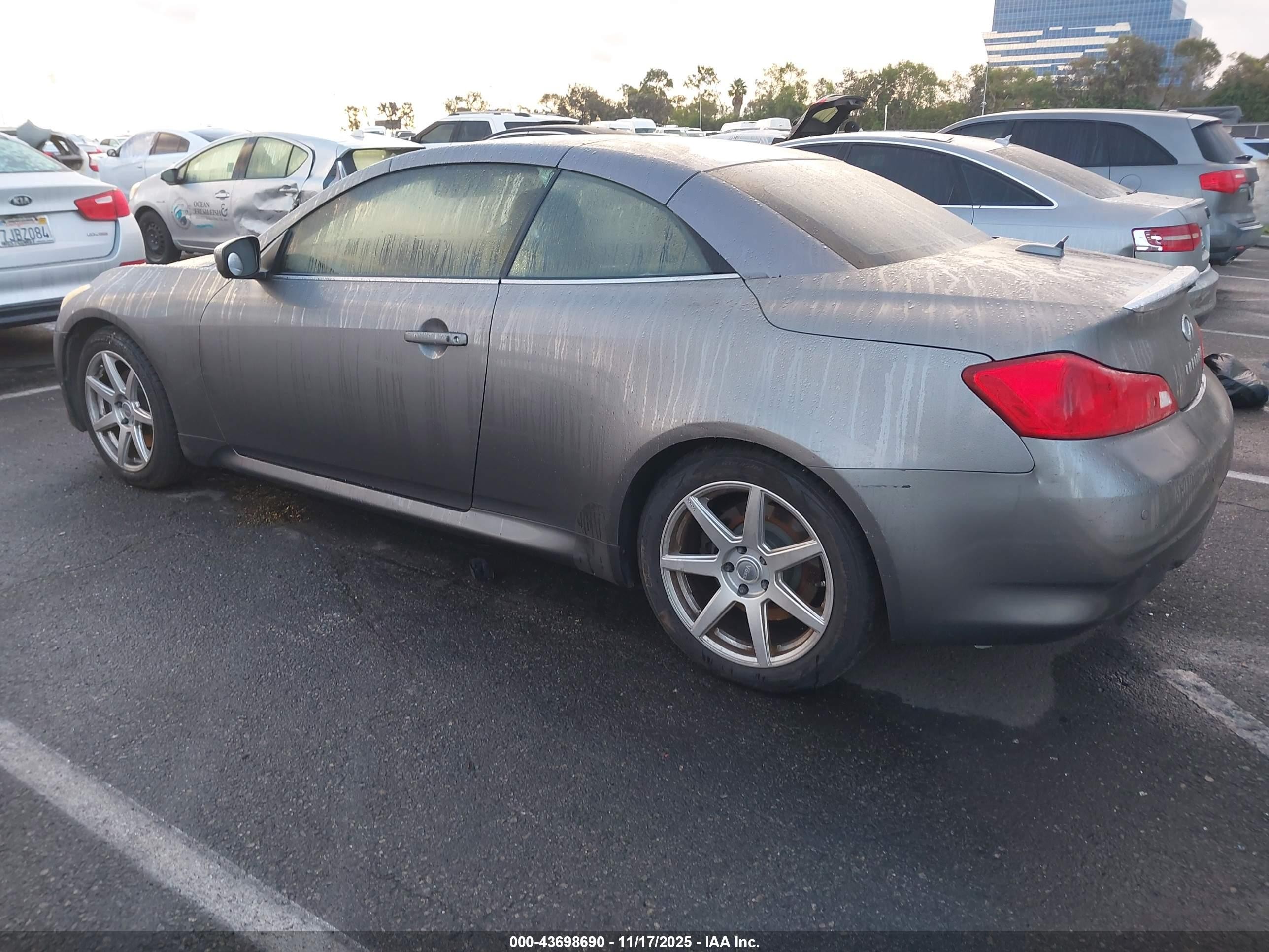 2010 Infiniti G37 Gray vin: JN1CV6FE5AM352203