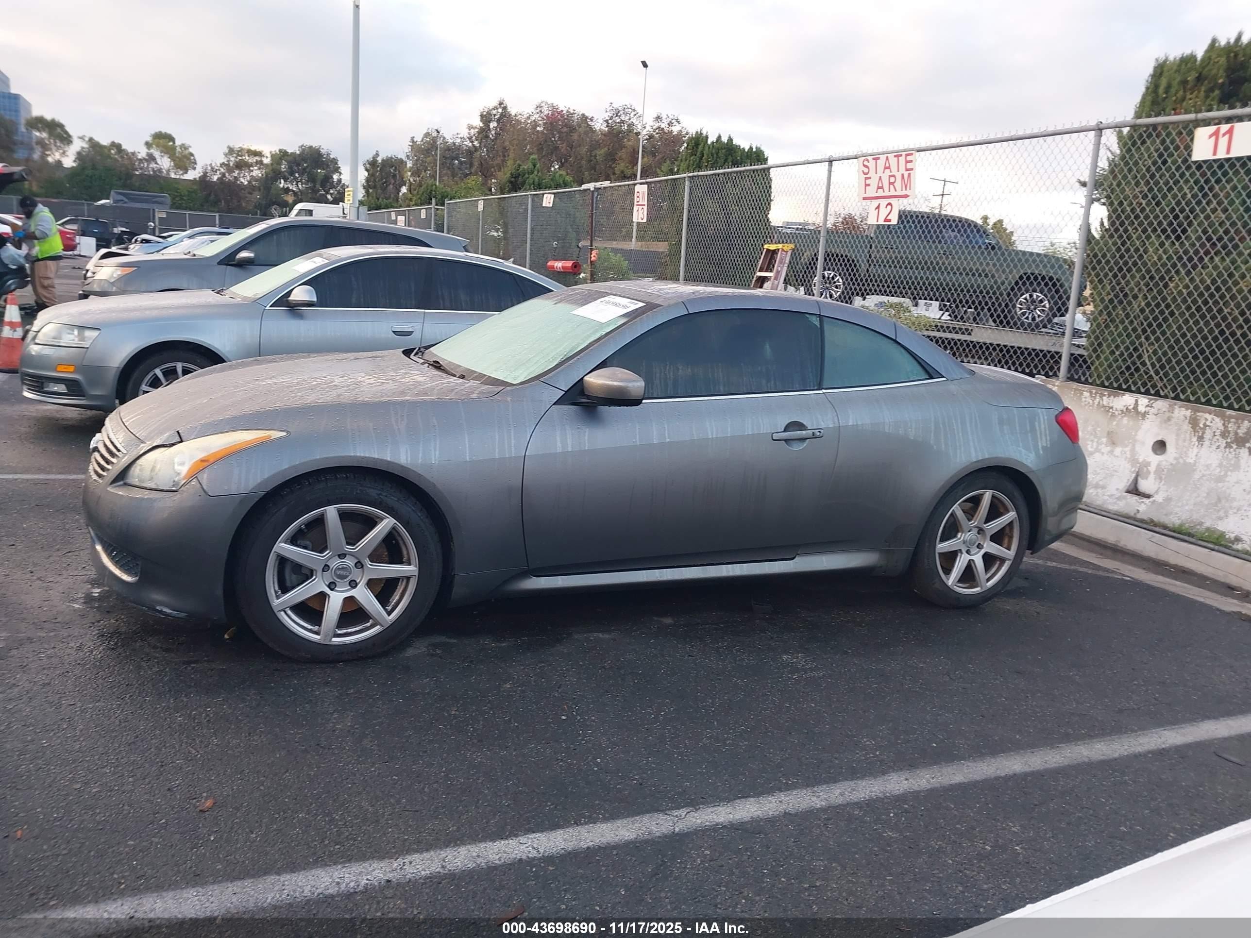 2010 Infiniti G37 Gray vin: JN1CV6FE5AM352203