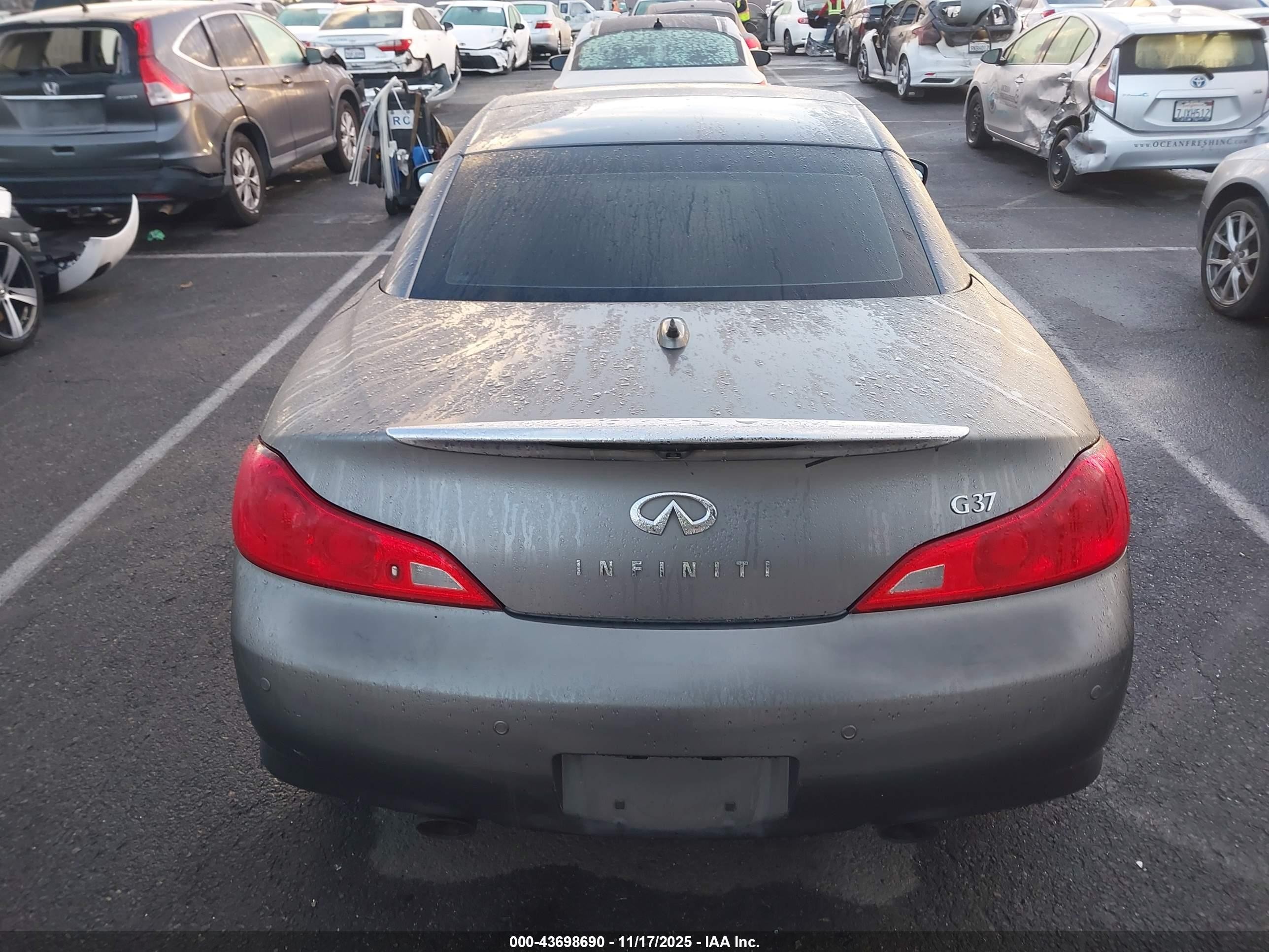 2010 Infiniti G37 Gray vin: JN1CV6FE5AM352203