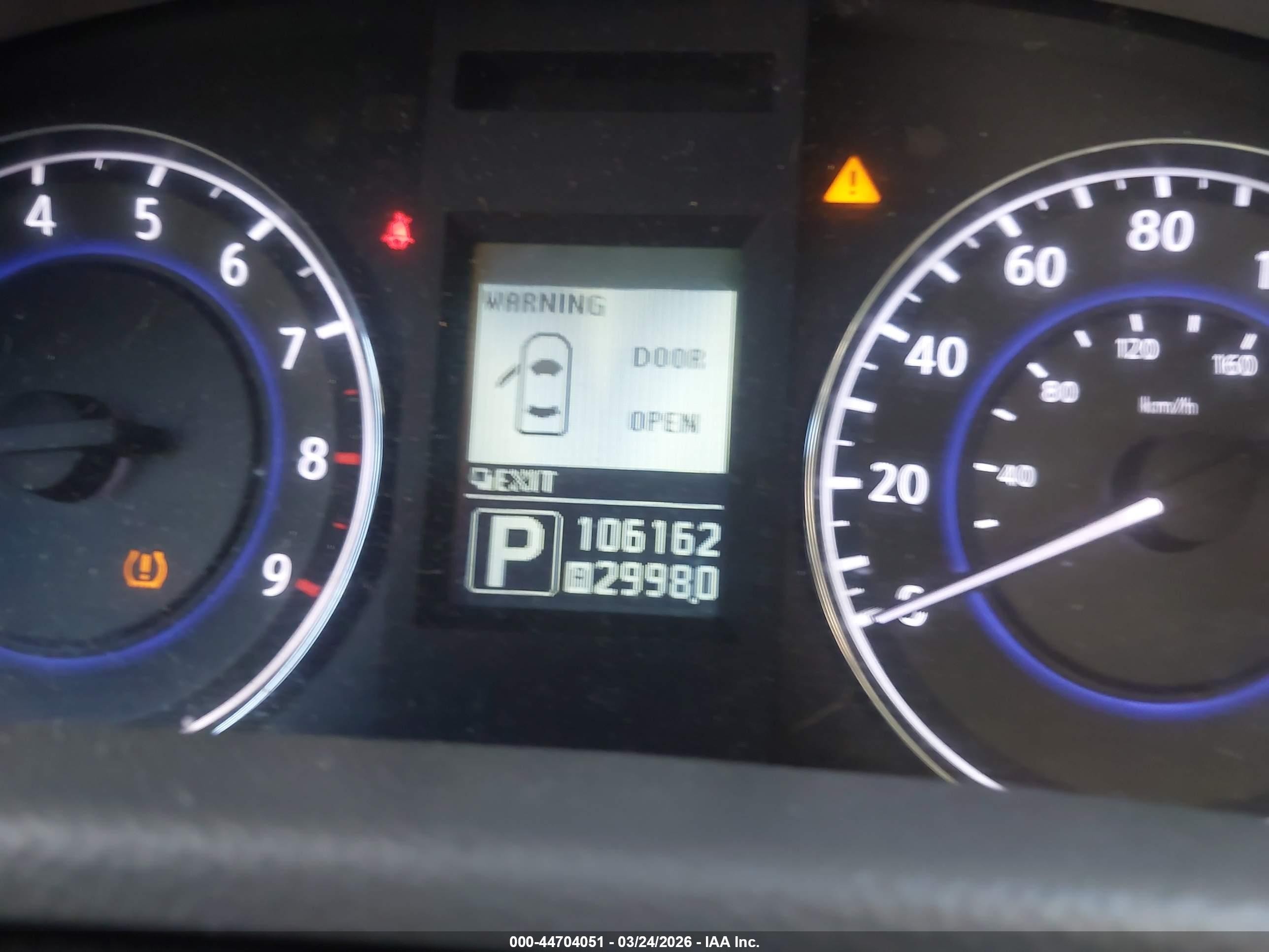 2013 Infiniti G37   White vin: JN1CV6FE5DM770880