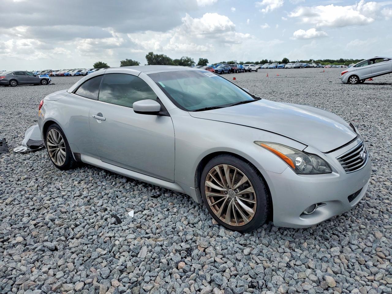 2013 Infiniti G37 Convertible Base Silver vin: JN1CV6FE5DM772645