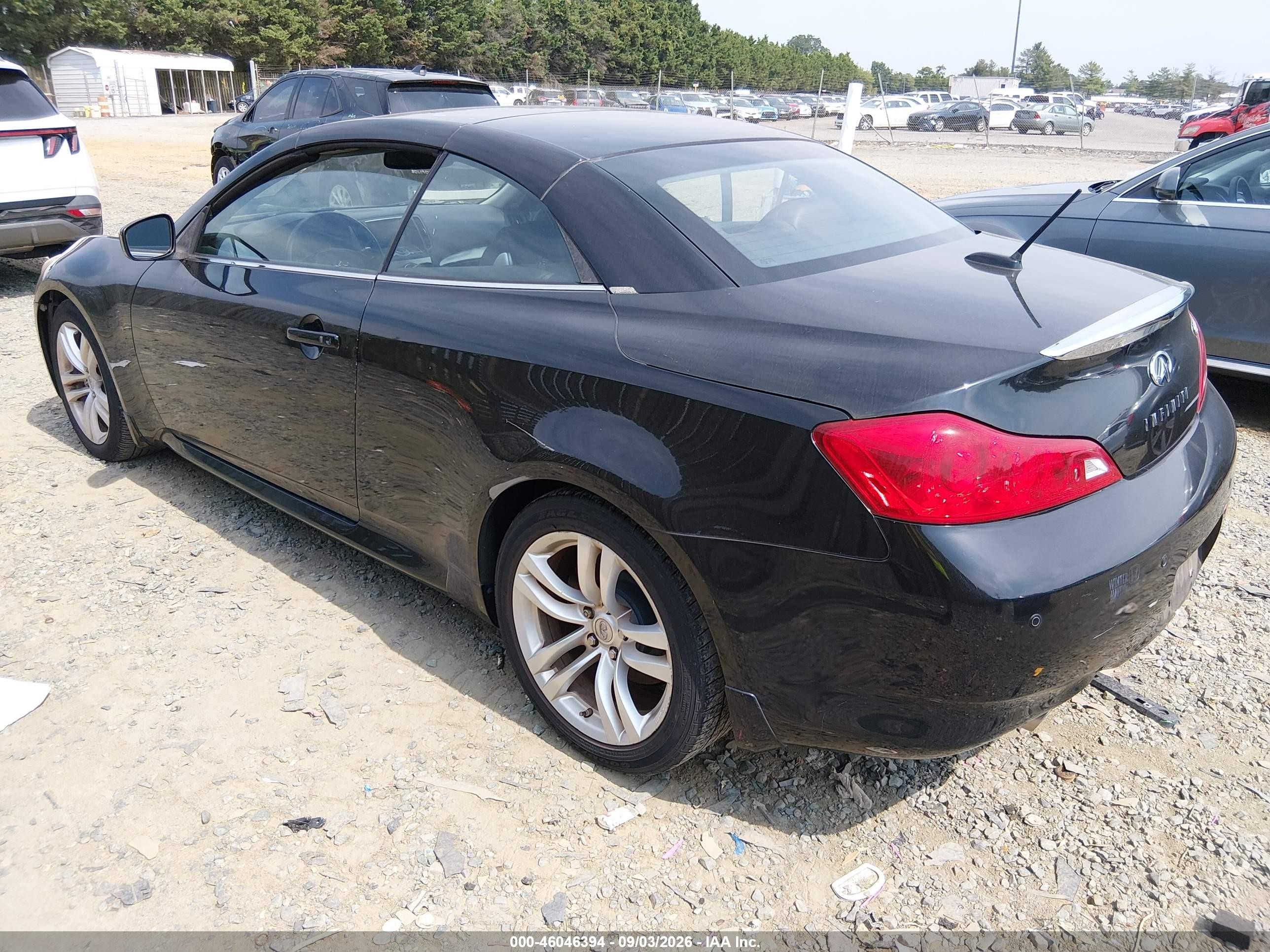 2010 Infiniti G37   Black vin: JN1CV6FE6AM354896