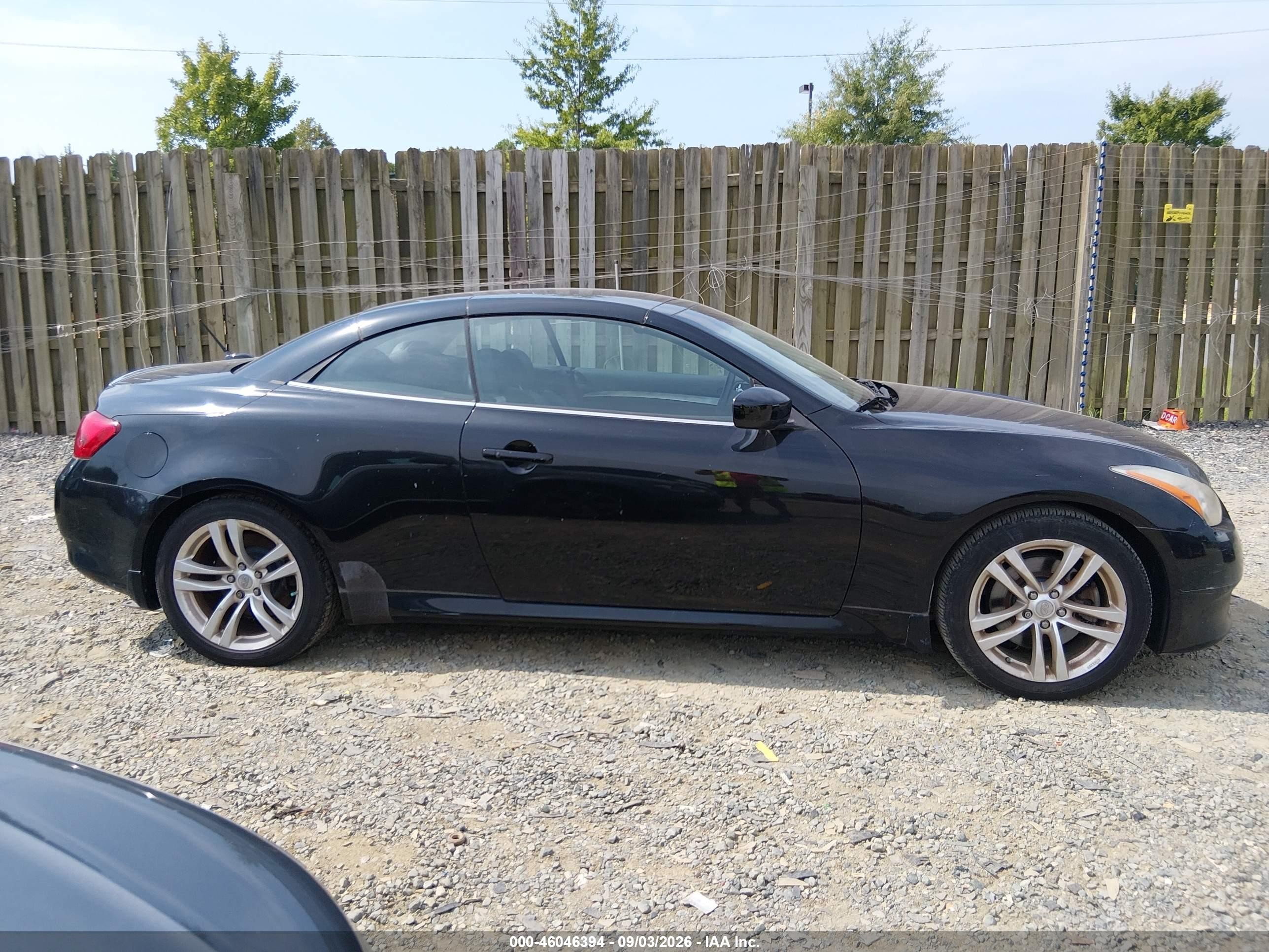 2010 Infiniti G37   Black vin: JN1CV6FE6AM354896