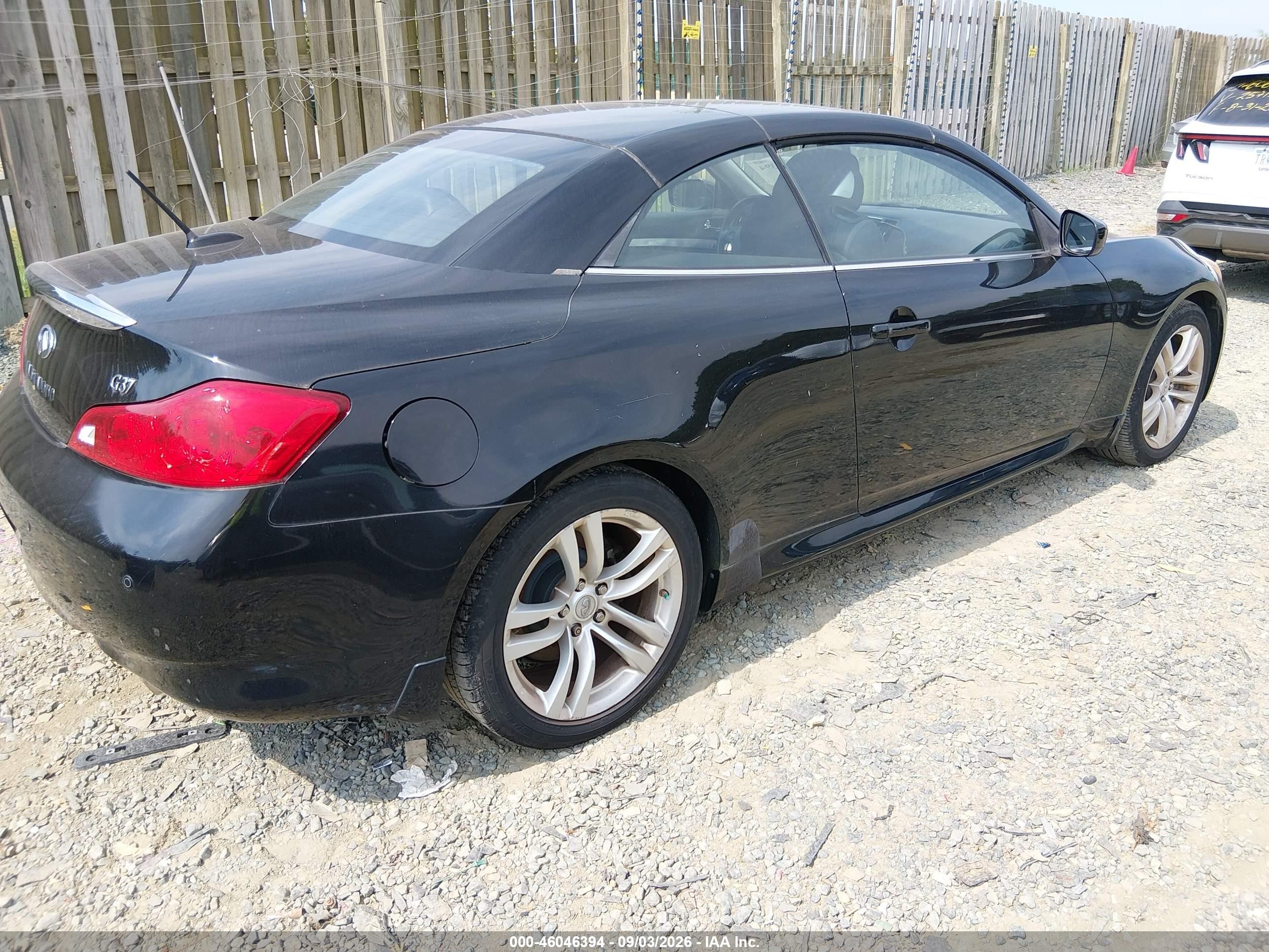 2010 Infiniti G37   Black vin: JN1CV6FE6AM354896