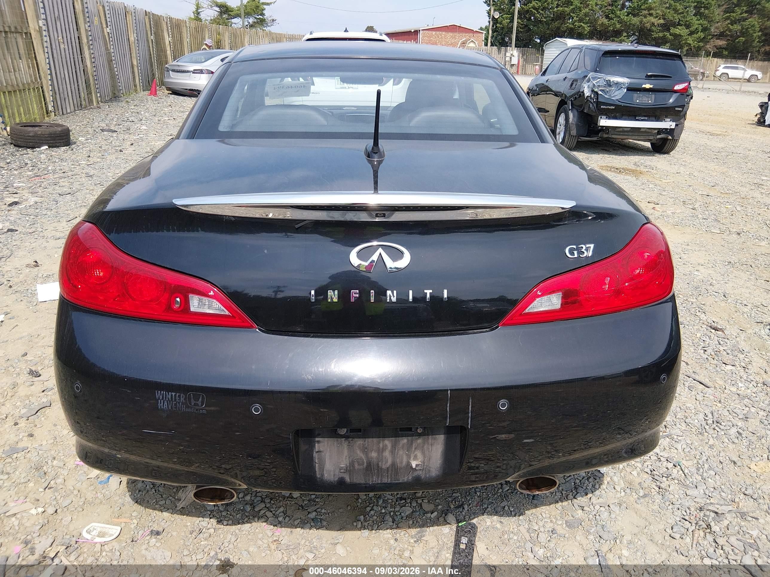 2010 Infiniti G37   Black vin: JN1CV6FE6AM354896