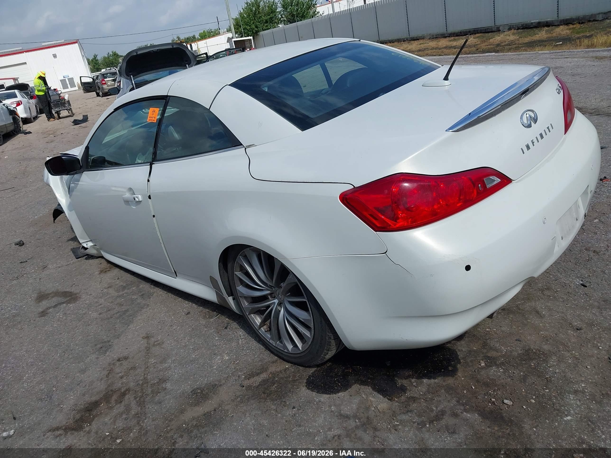 2011 Infiniti G37 White vin: JN1CV6FE6BM950415