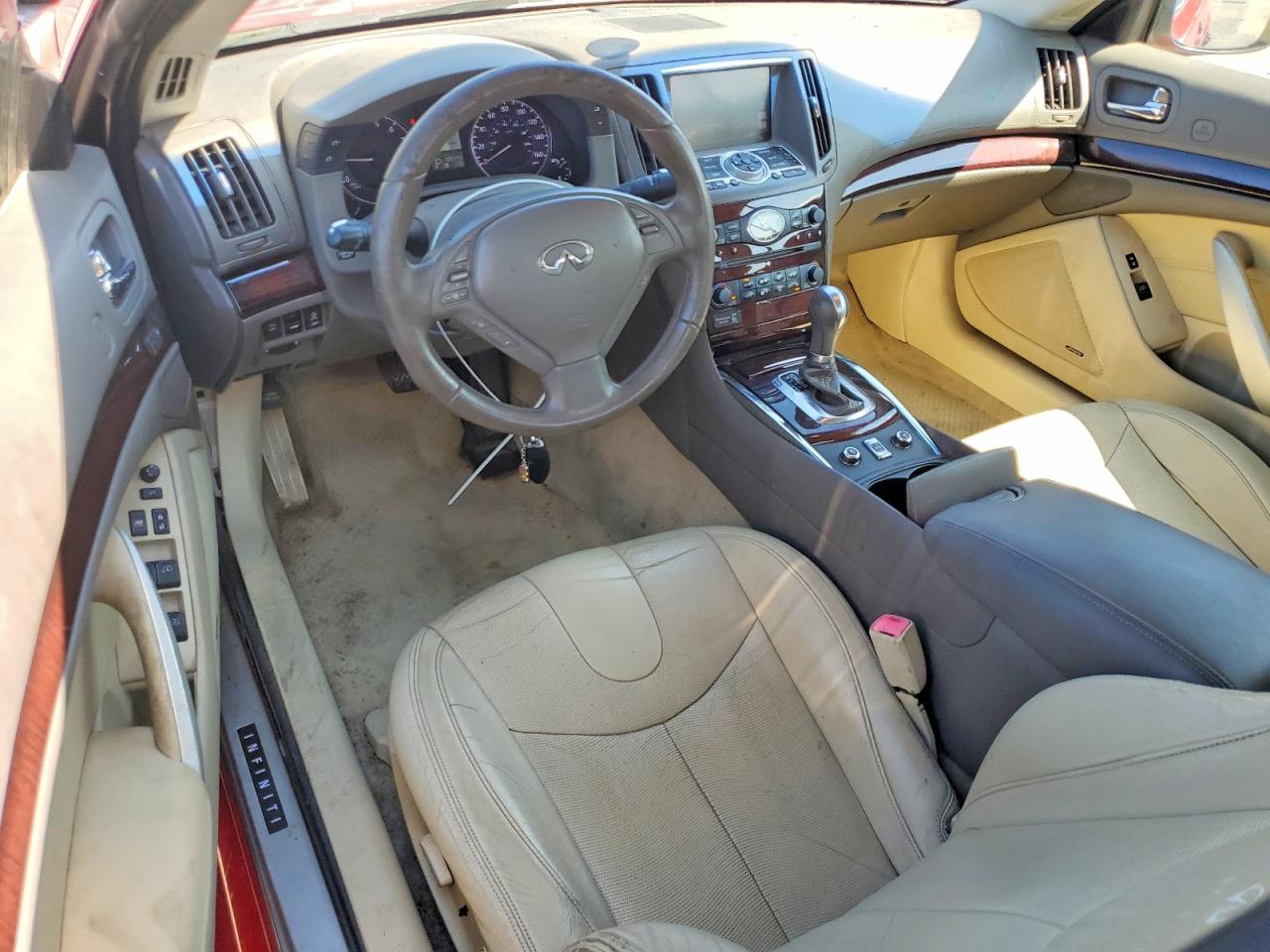 2010 Infiniti G37 Convertible Base Red vin: JN1CV6FE7AM352137