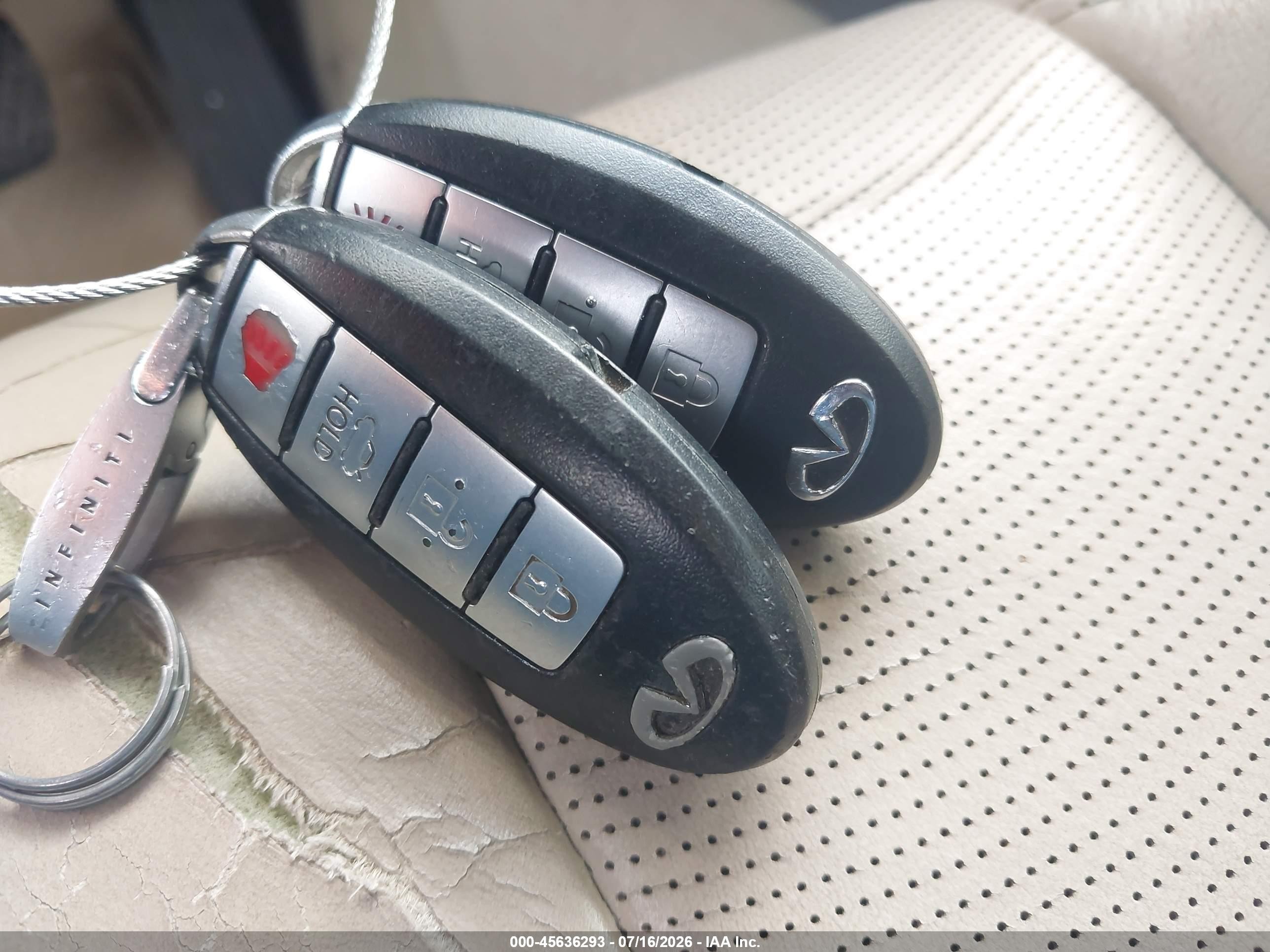 2010 Infiniti G37   Красный vin: JN1CV6FE7AM353725