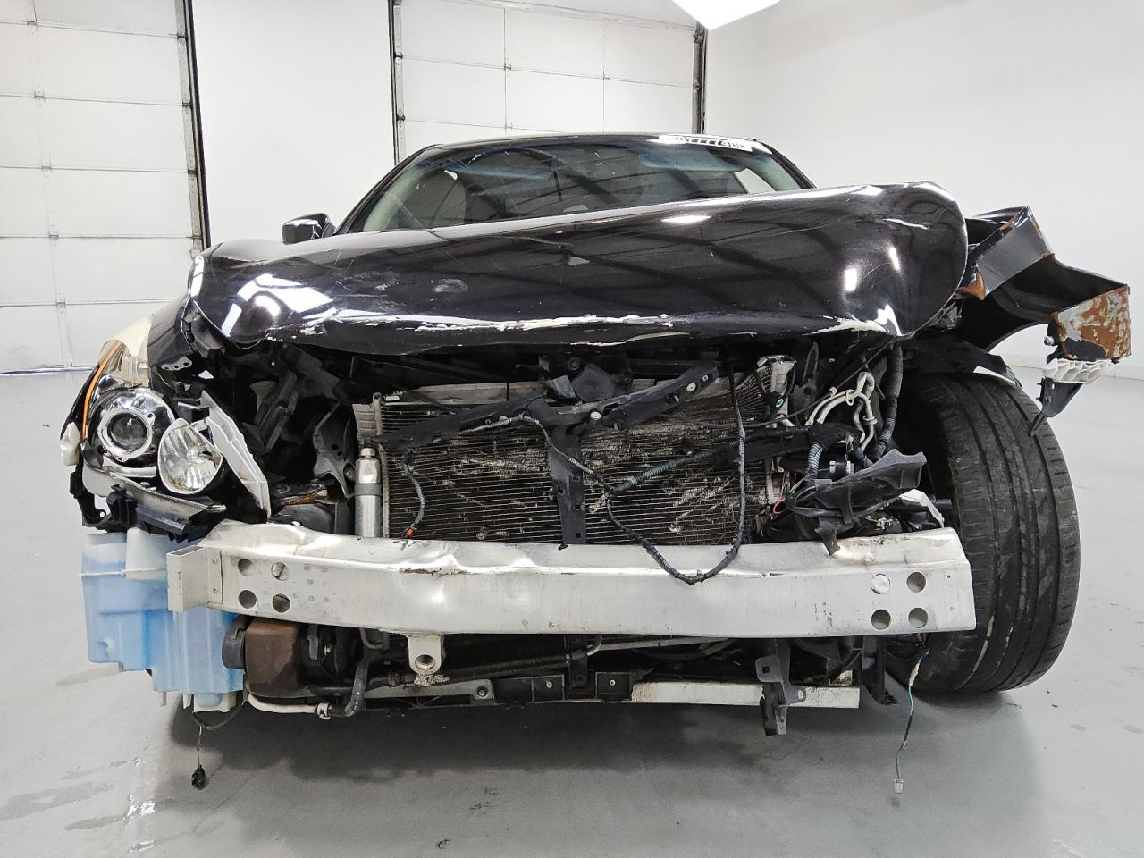 2011 Infiniti G37 Convertible Base Черный vin: JN1CV6FE7BM950245 Damage: Front Bumper/Cover, Missing, Replacement Required