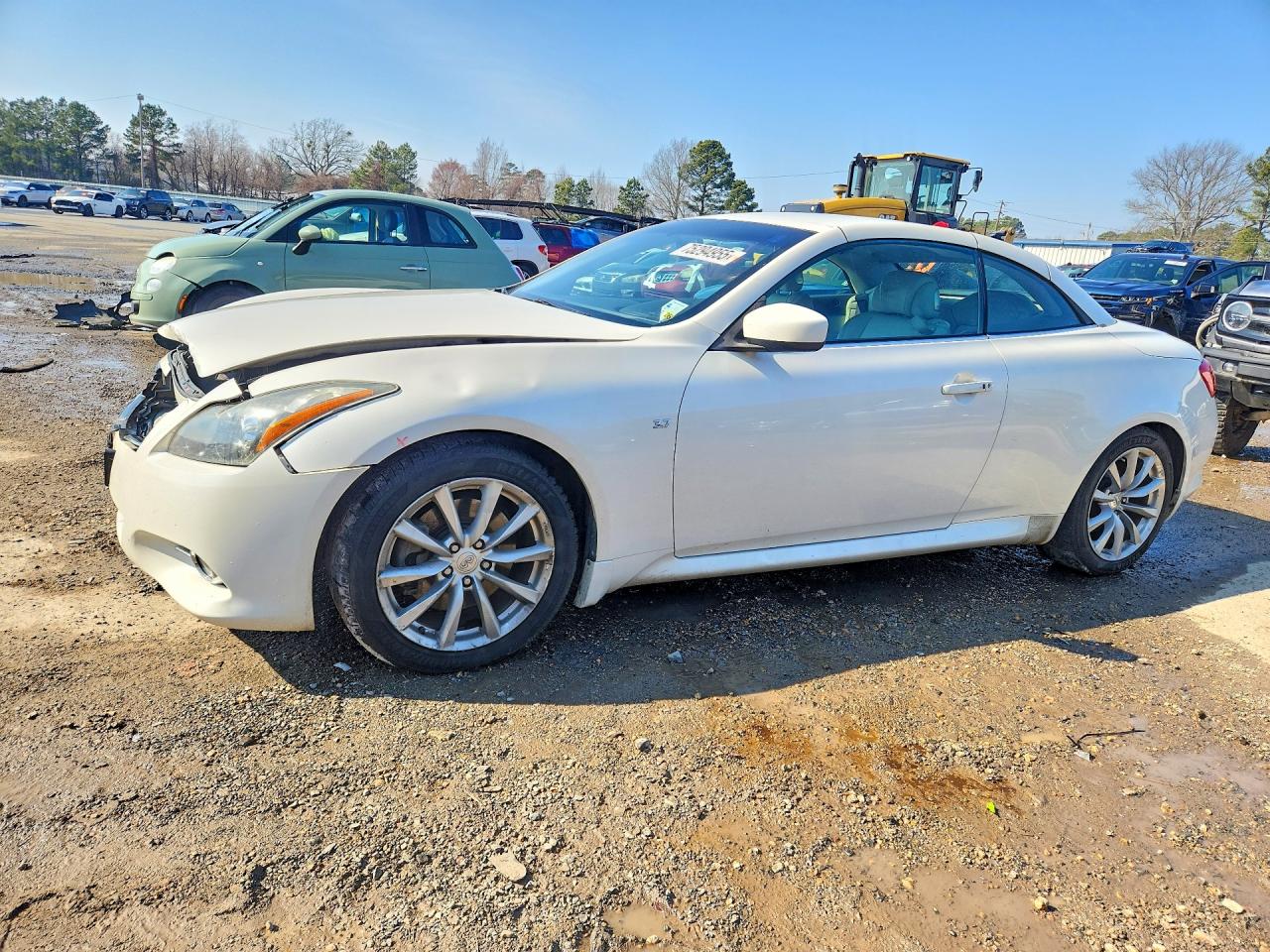 2015 Infiniti Q60 Base White vin: JN1CV6FE8FM810341