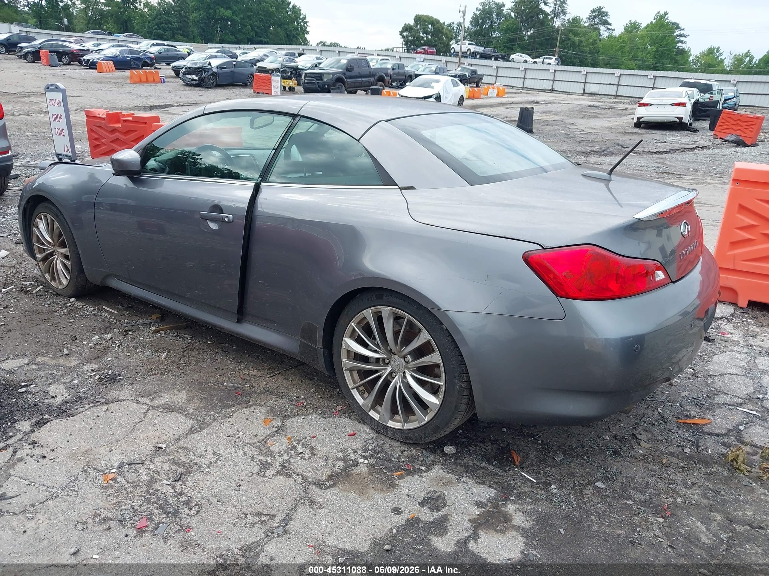 2012 Infiniti G37 Gray vin: JN1CV6FE9CM203117