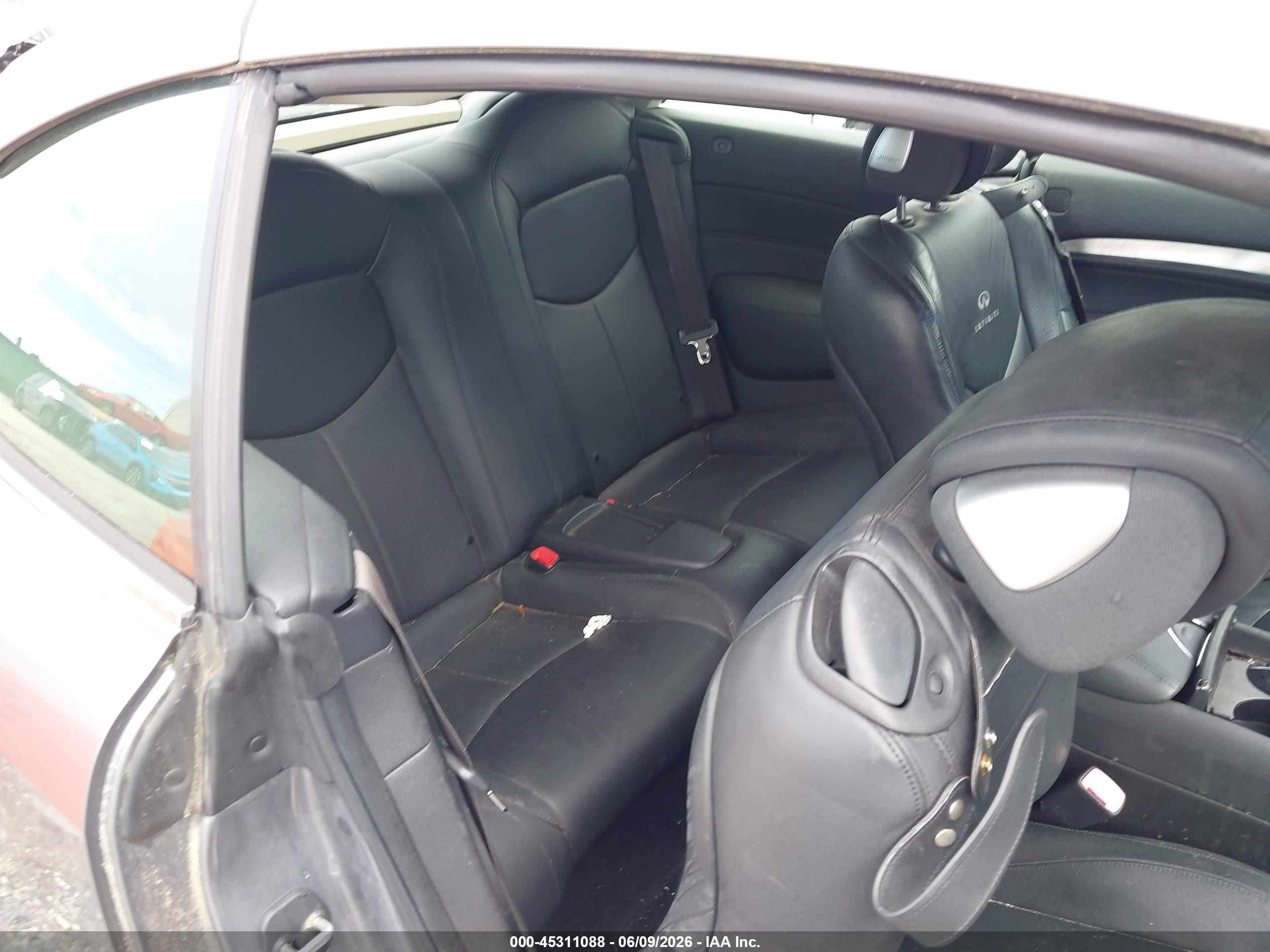 2012 Infiniti G37 Gray vin: JN1CV6FE9CM203117