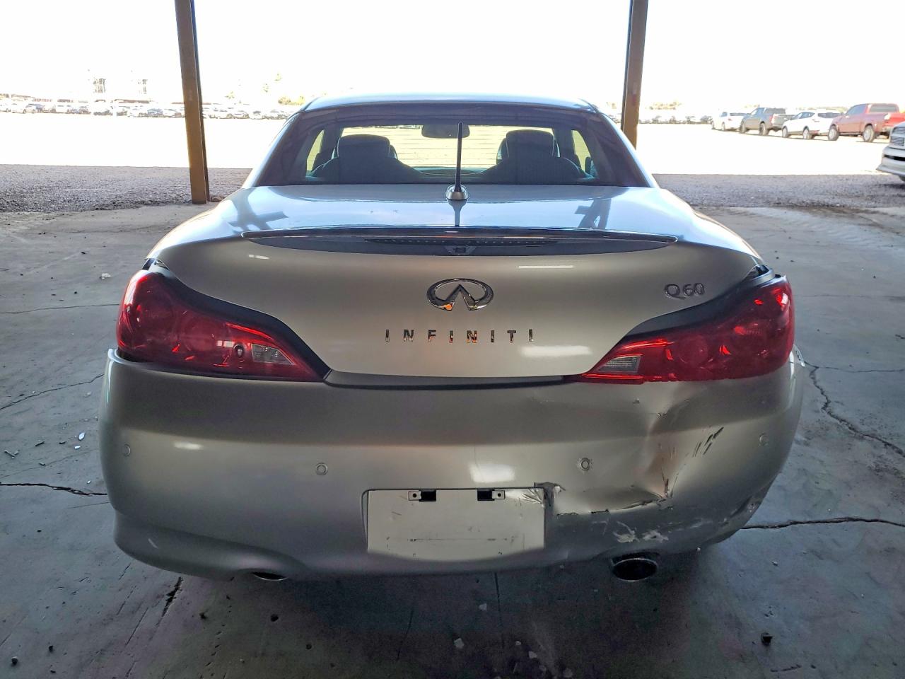2014 Infiniti Q60 Convertible Base Silver vin: JN1CV6FE9EM902105