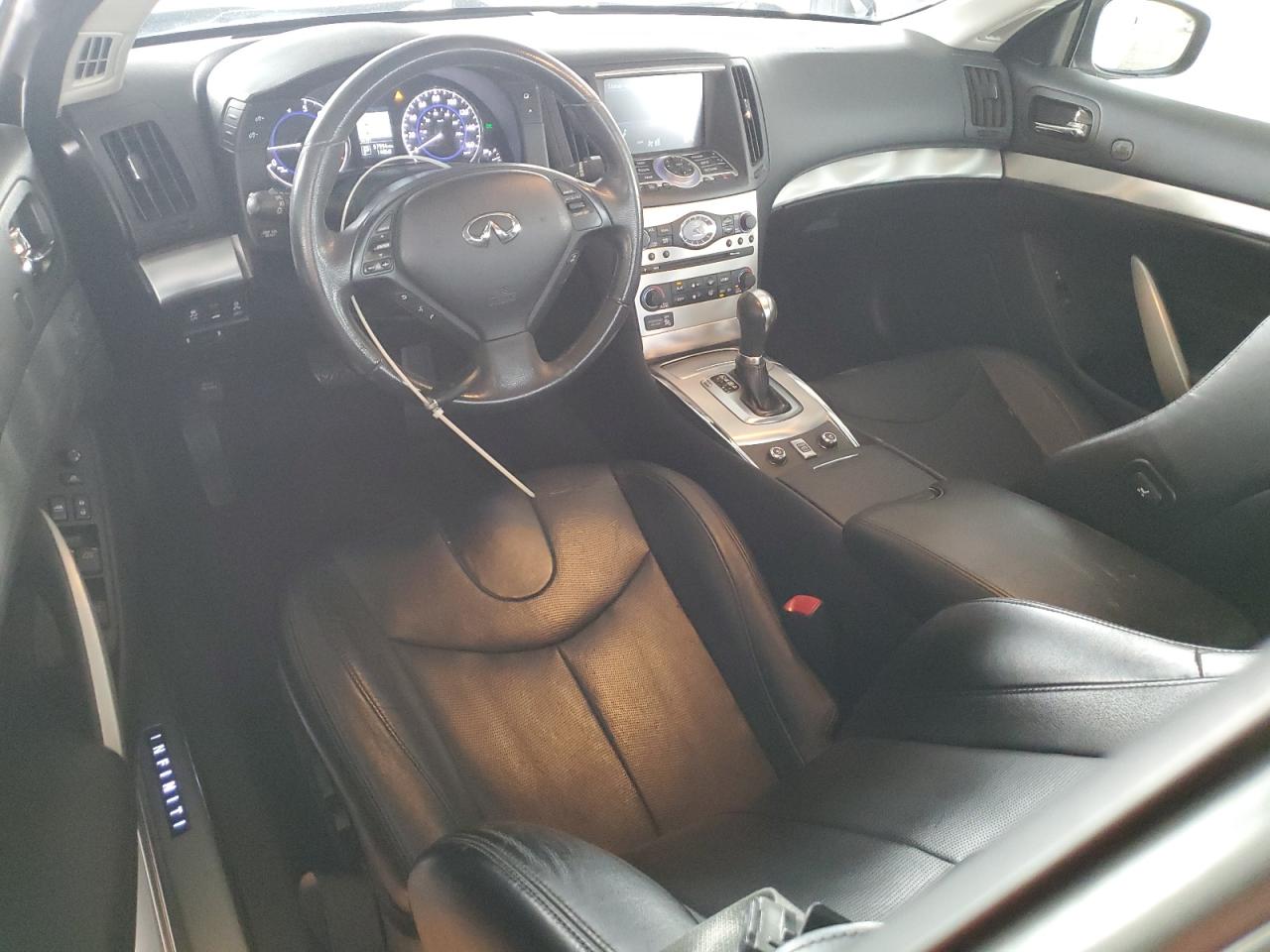 2015 Infiniti Q60 Base Silver vin: JN1CV6FE9FM810056