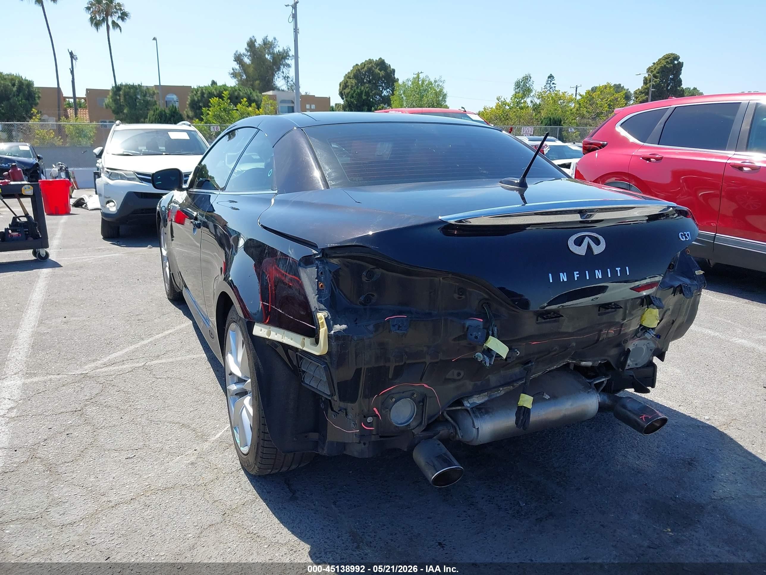2013 Infiniti G37   Purple vin: JN1CV6FEXDM771443