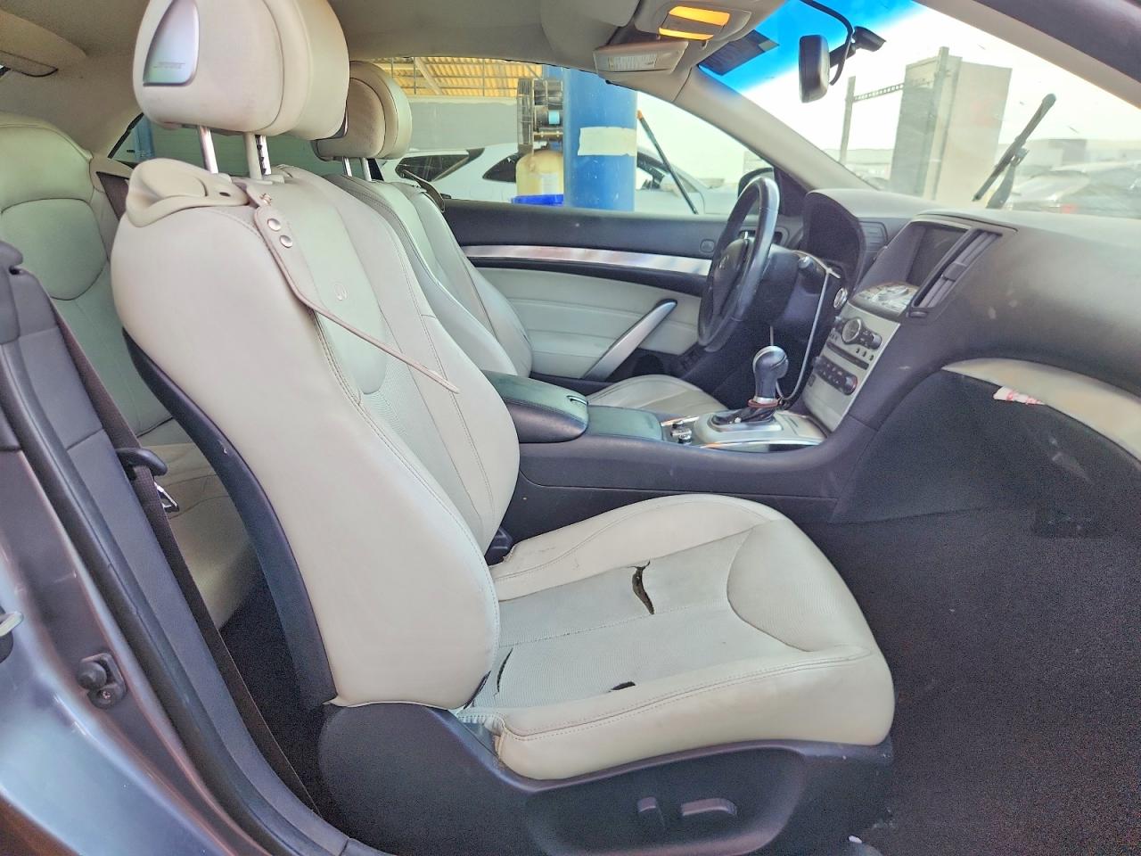 2014 Infiniti Q60 Convertible Base Gray vin: JN1CV6FEXEM900640