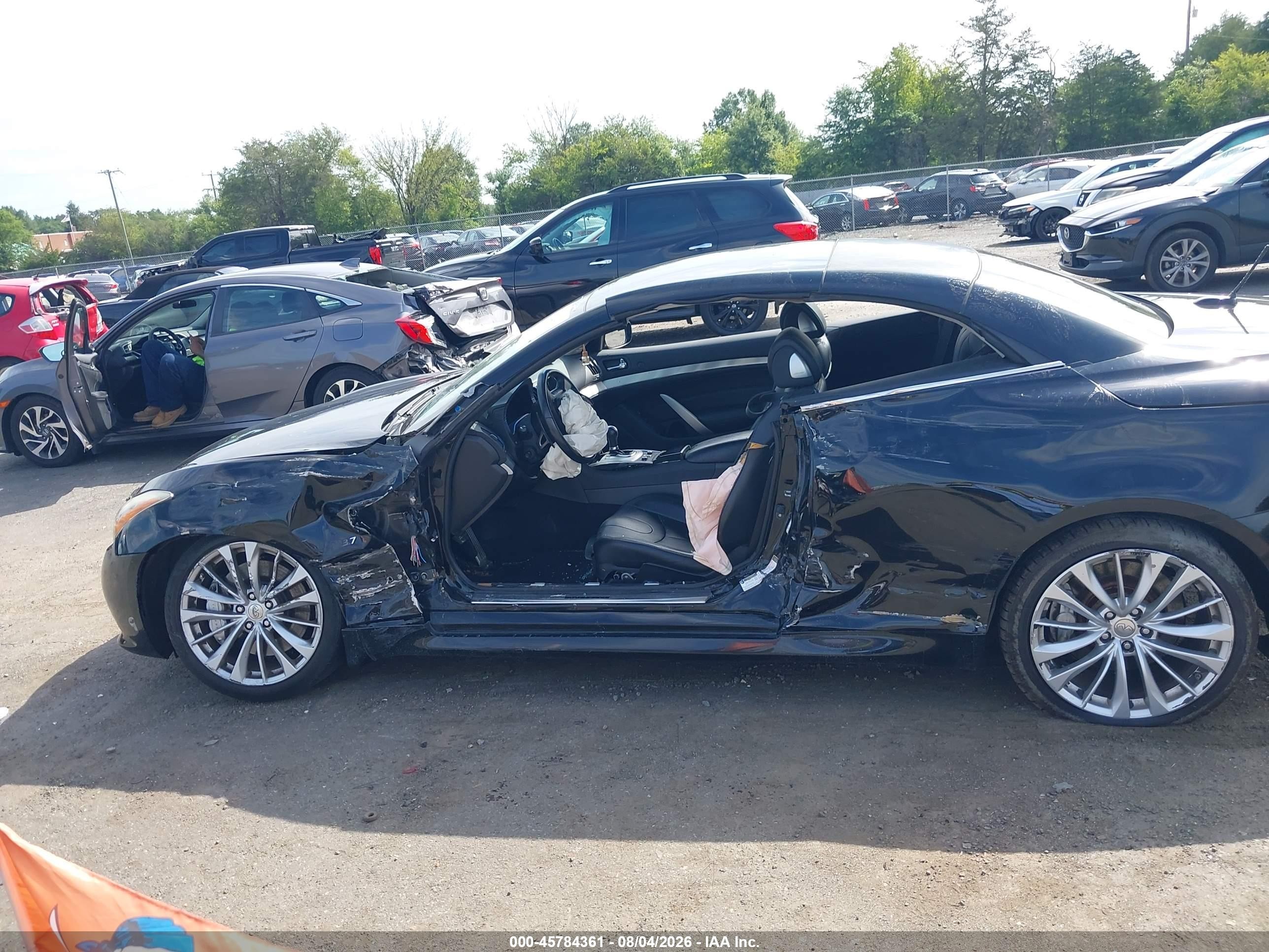 2014 Infiniti Q60   Черный vin: JN1CV6FEXEM902047