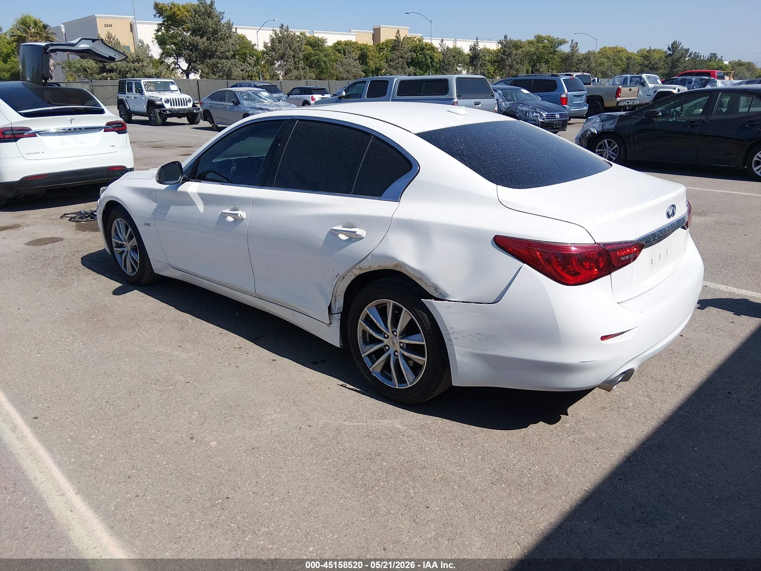 2017 Infiniti Q50 2.0t Base White vin: JN1CV7AP2HM642357