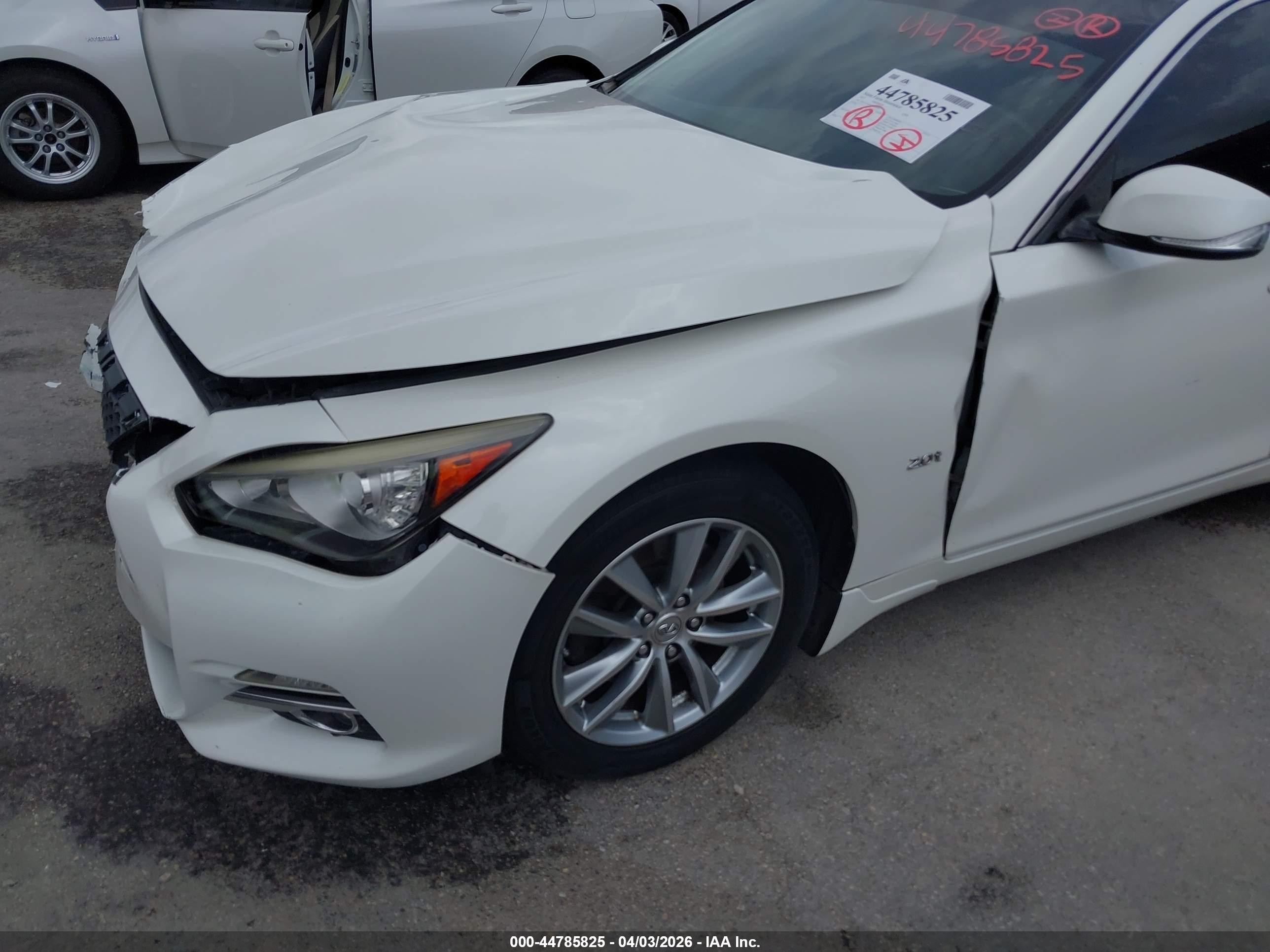 2017 Infiniti Q50 2.0t Premium White vin: JN1CV7AP4HM640562