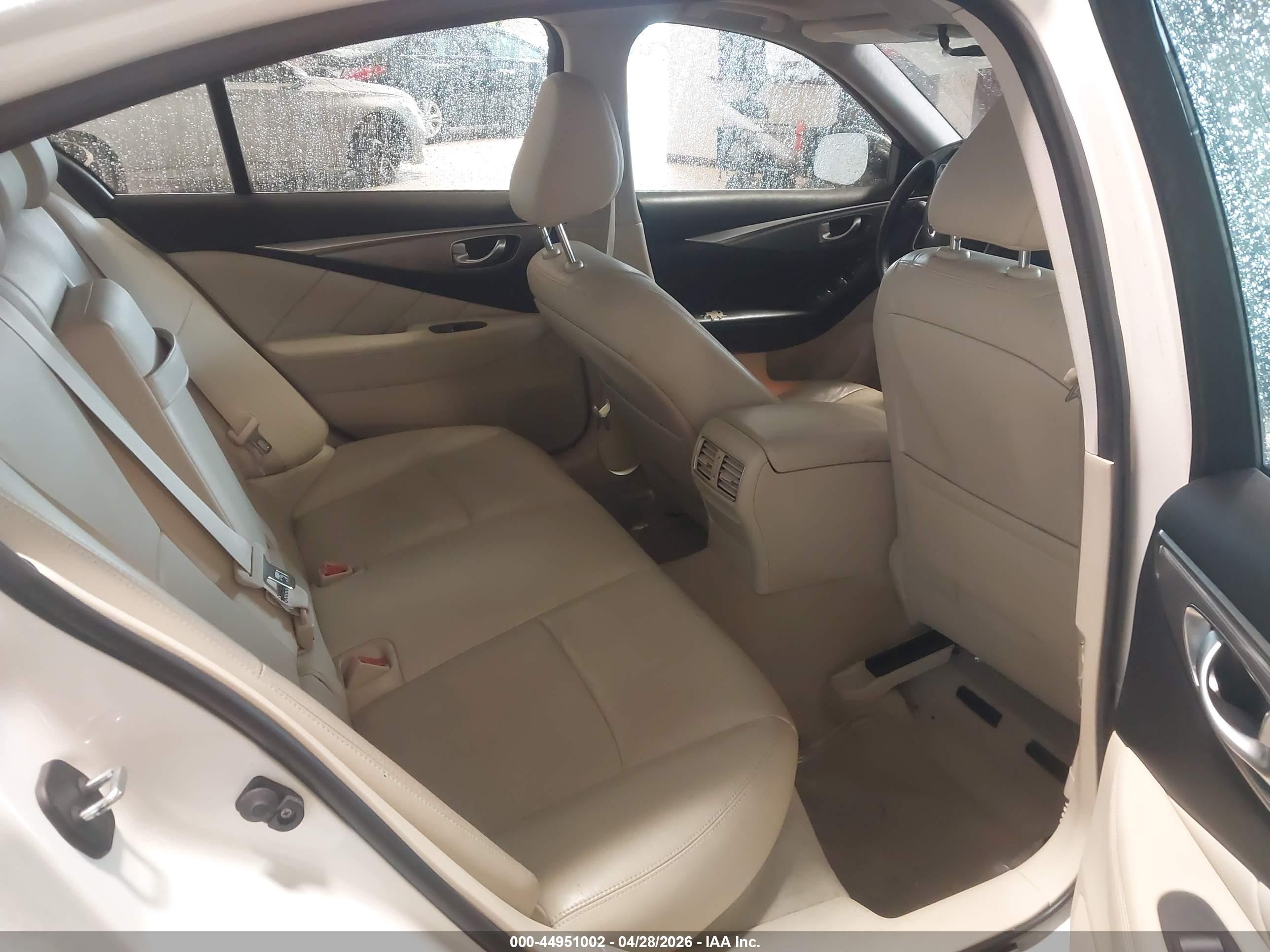 2016 Infiniti Q50 2.0t Premium White vin: JN1CV7AR7GM253164