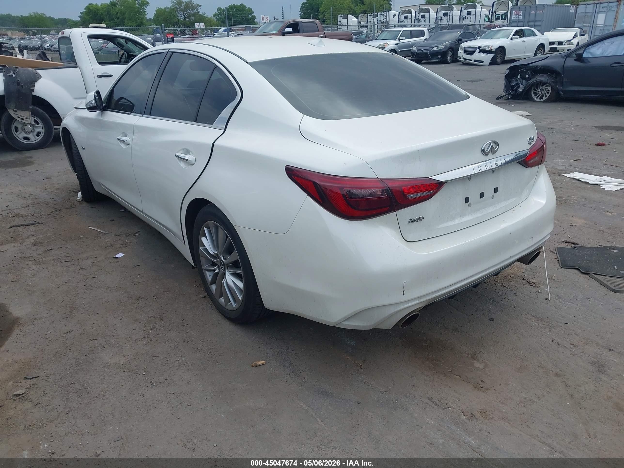 2018 Infiniti Q50 2.0t Luxe White vin: JN1CV7AR8JM280249