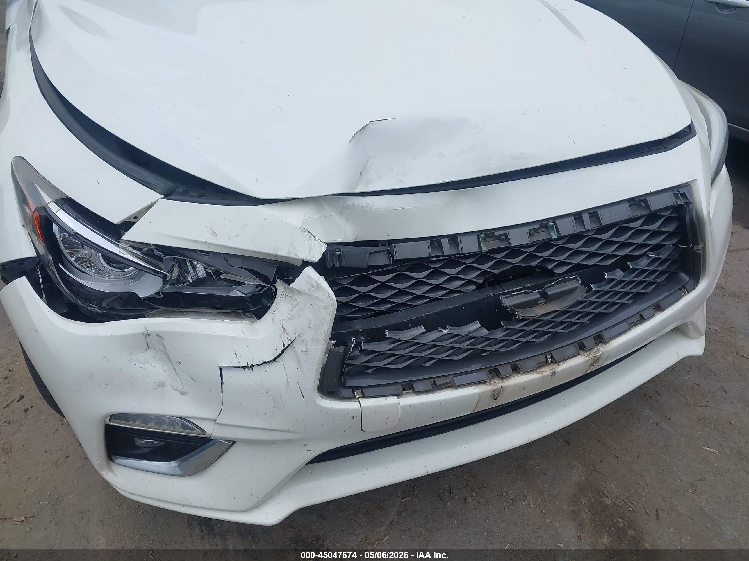 2018 Infiniti Q50 2.0t Luxe White vin: JN1CV7AR8JM280249