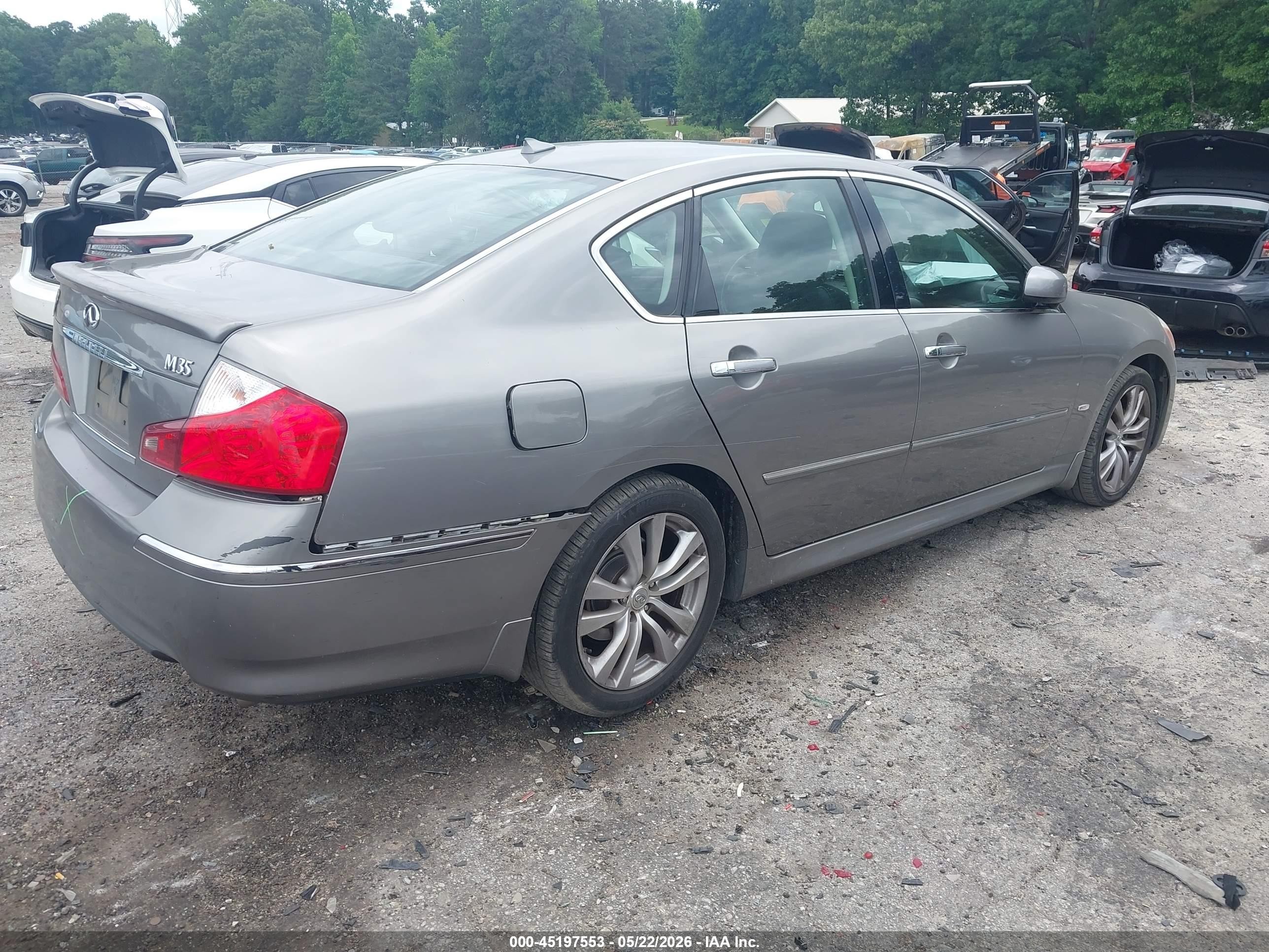 2010 Infiniti M35   Серый vin: JN1CY0AP4AM911575