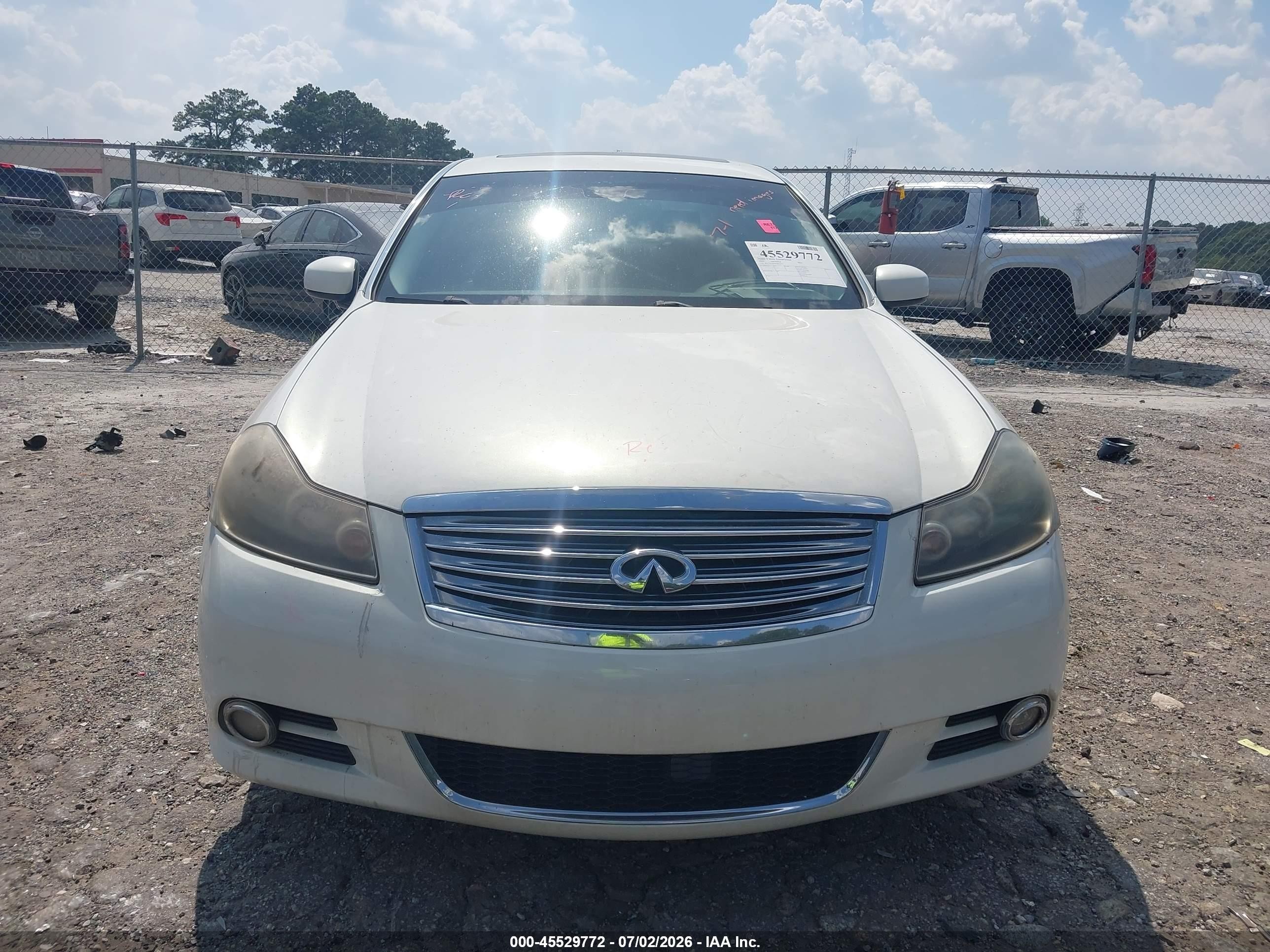 2010 Infiniti M35   White vin: JN1CY0AP9AM911751