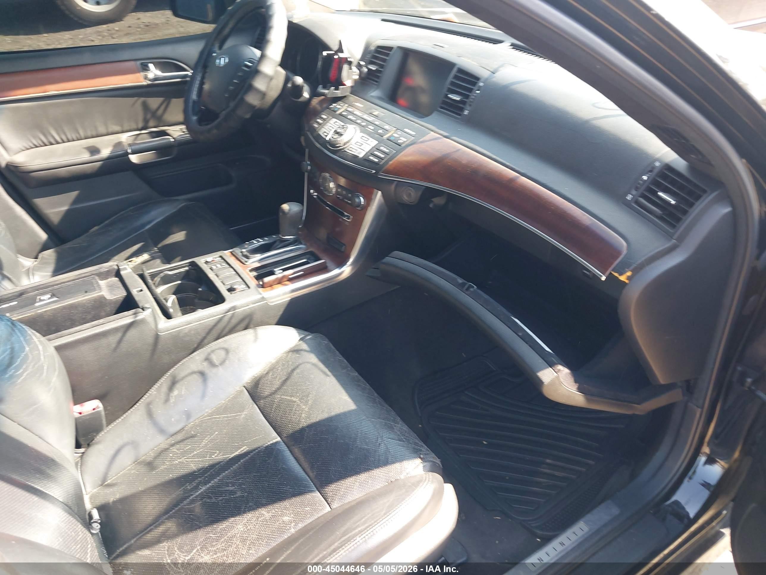 2010 Infiniti M35x   Black vin: JN1CY0AR0AM960175