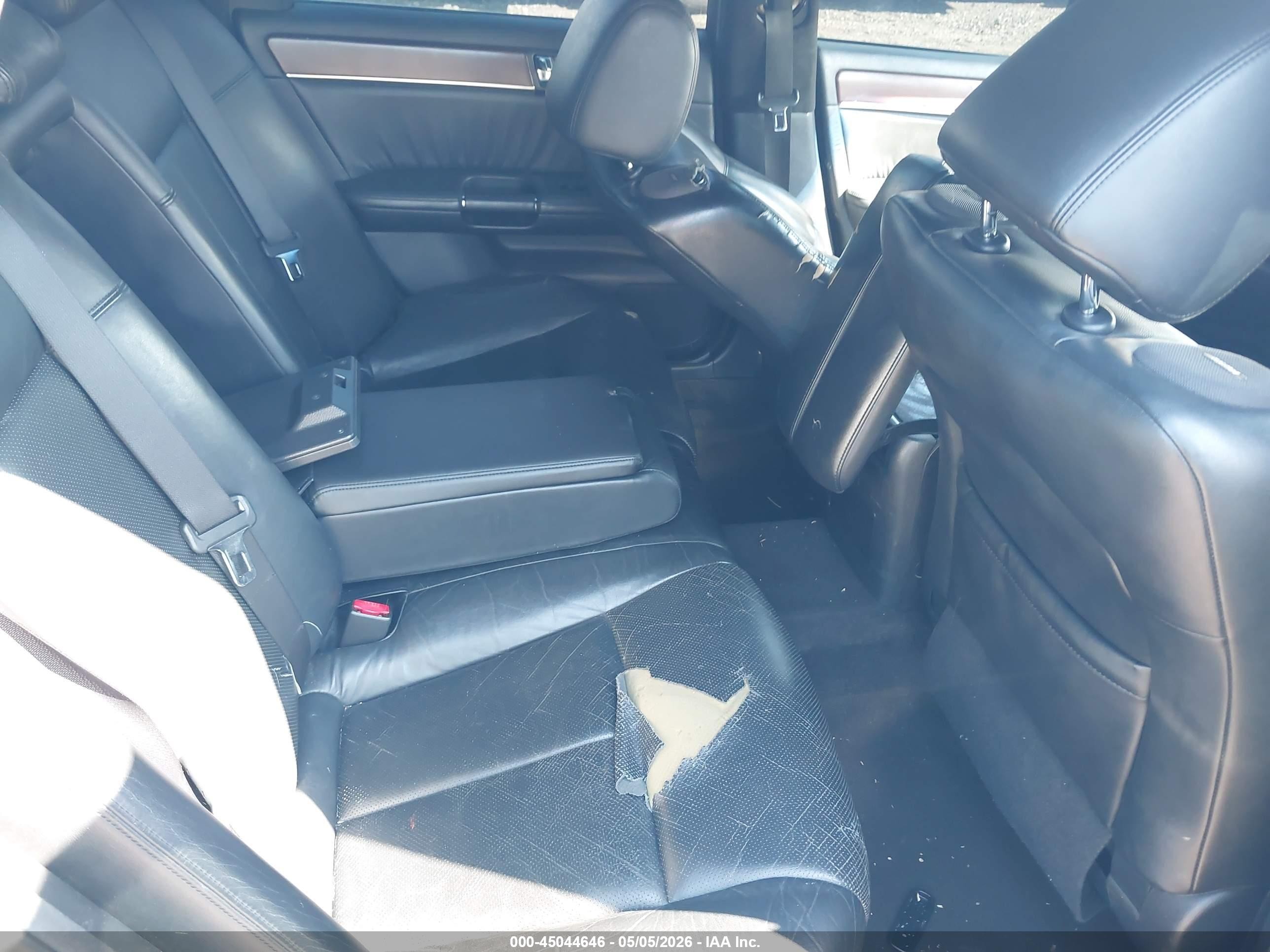 2010 Infiniti M35x   Black vin: JN1CY0AR0AM960175