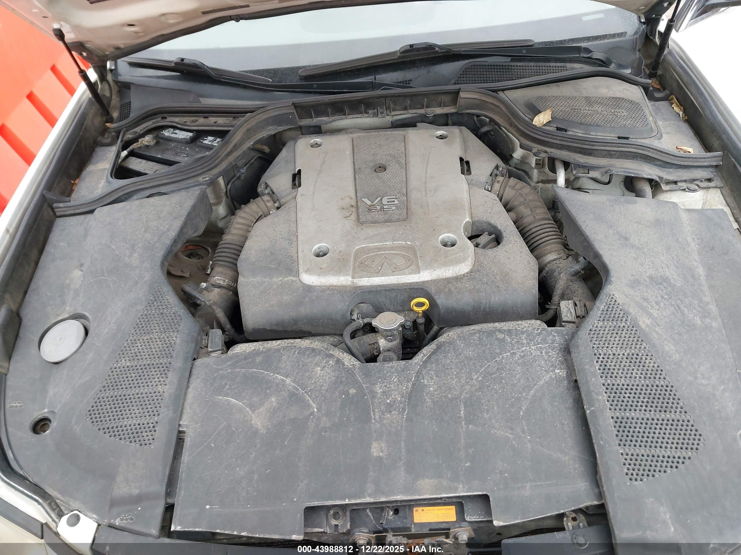 2010 Infiniti M35x   White vin: JN1CY0AR1AM960282