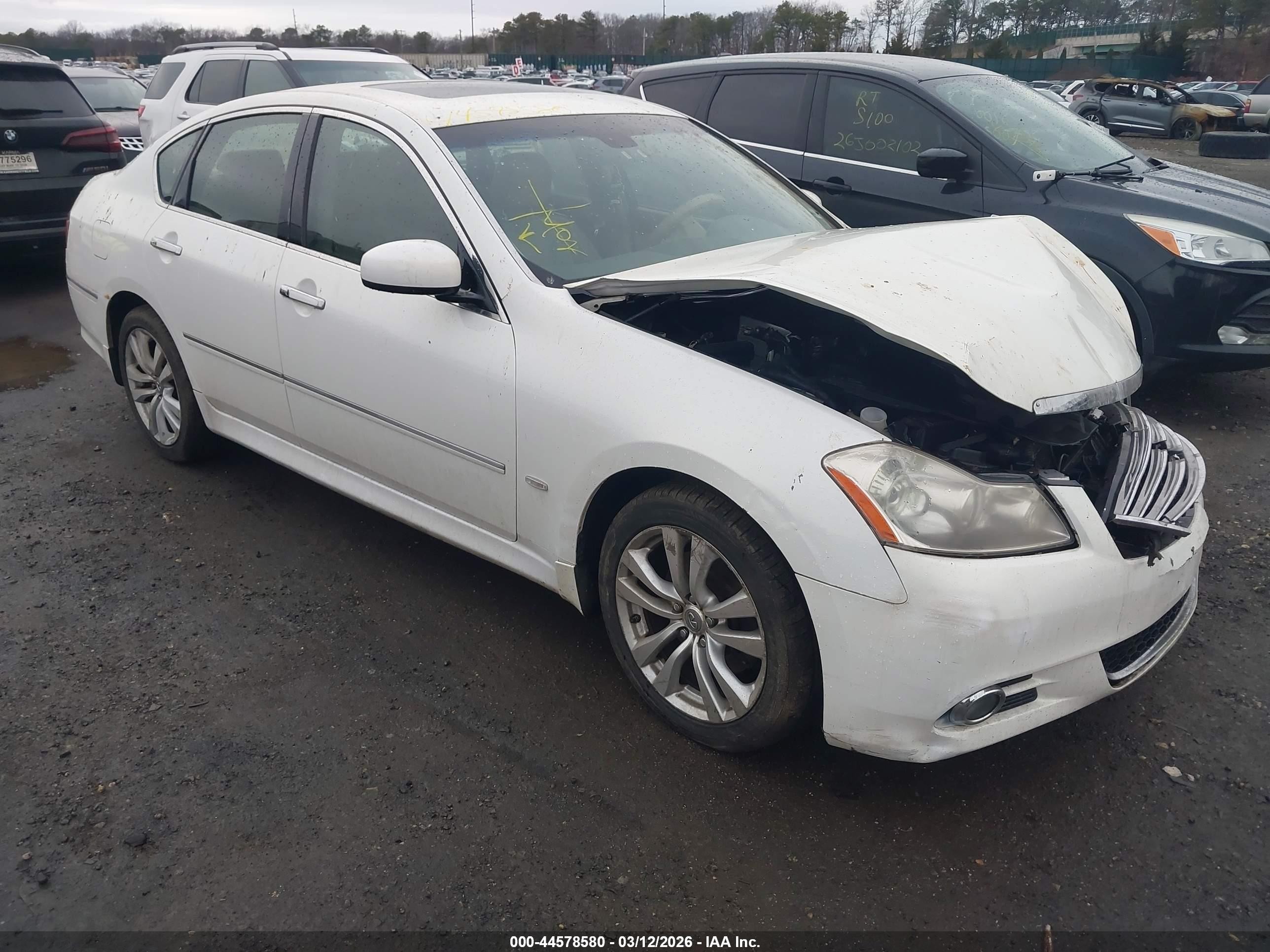 2010 Infiniti M35x   White vin: JN1CY0AR3AM960350