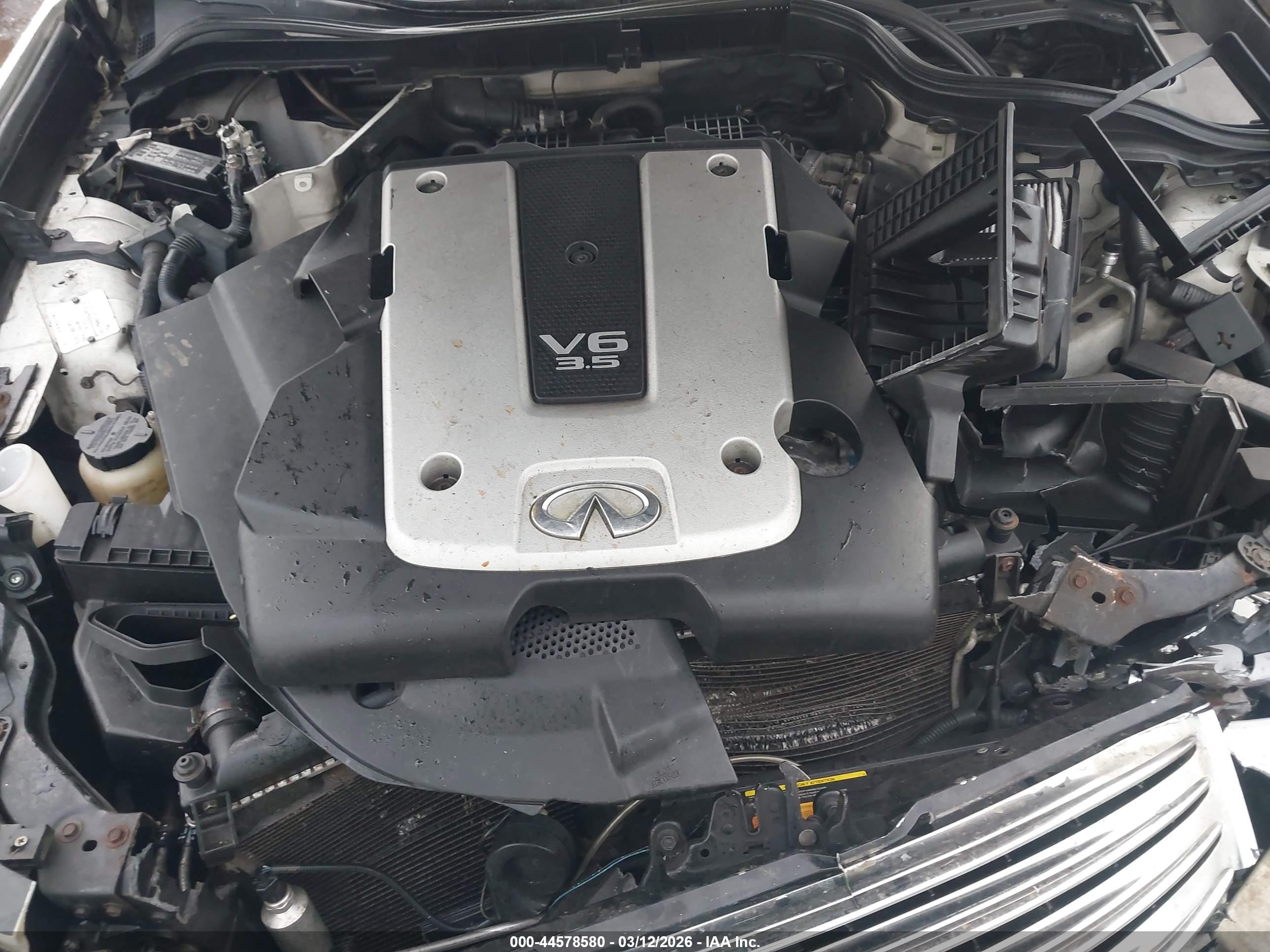 2010 Infiniti M35x   White vin: JN1CY0AR3AM960350