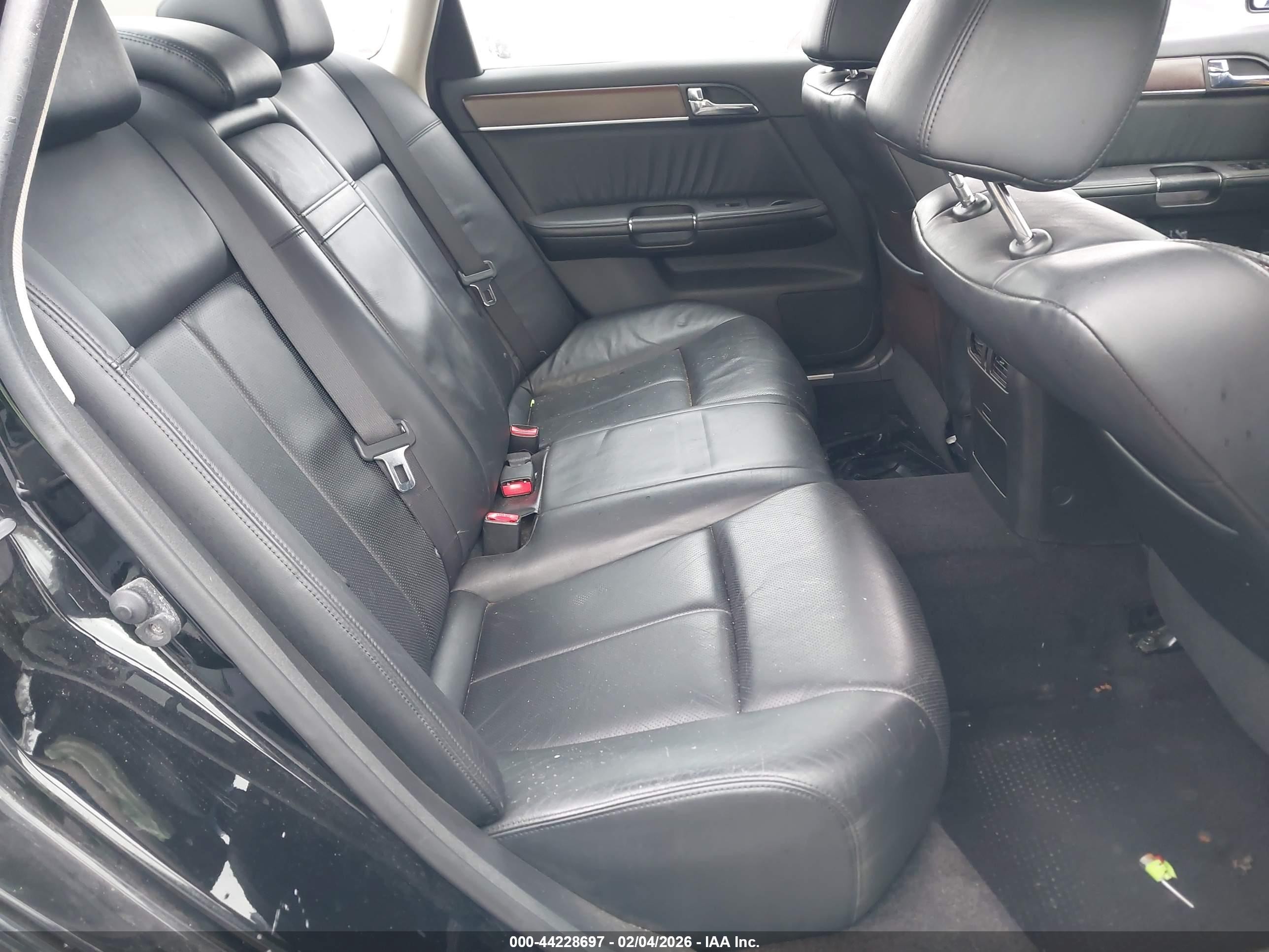 2010 Infiniti M35x   Black vin: JN1CY0AR7AM960366