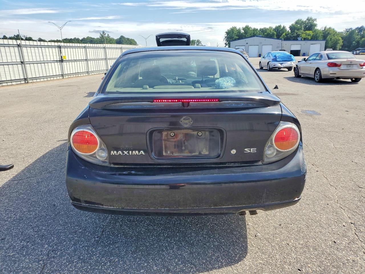2003 Nissan Maxima Gxe Black vin: JN1DA31A03T409046