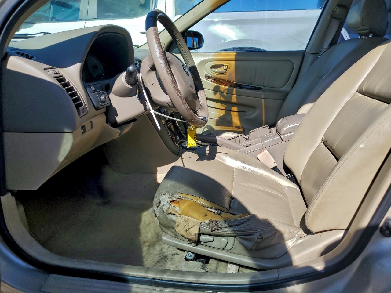 2003 Nissan Maxima Gle Tan vin: JN1DA31A03T435517