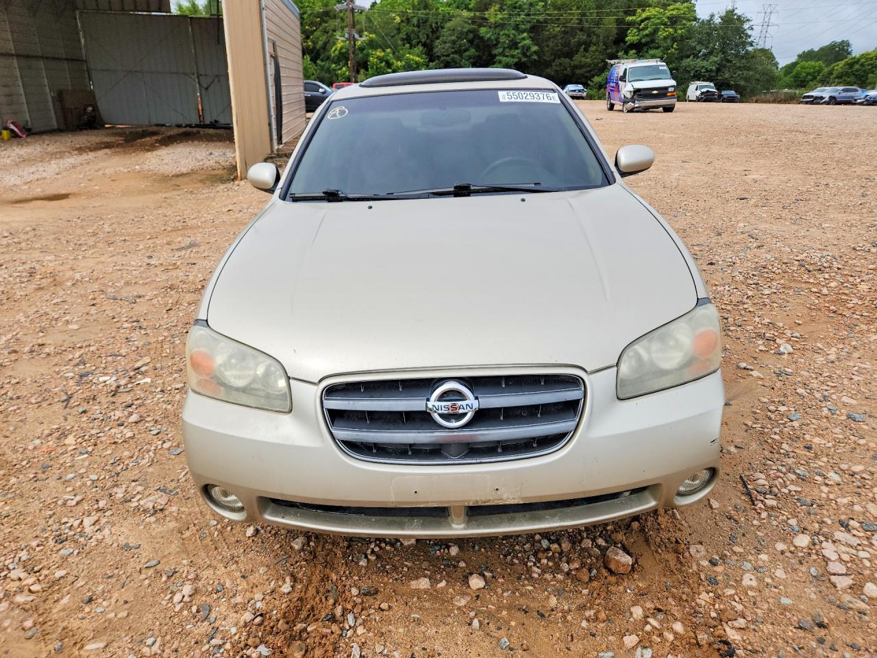 2002 Nissan Maxima Gxe Gold vin: JN1DA31AX2T323290